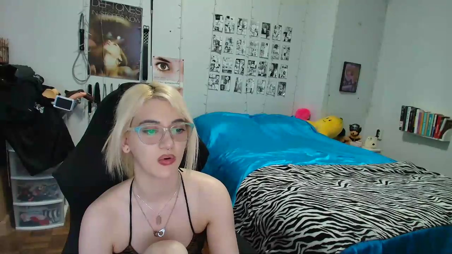 Gallery image thumbnail from AnnaTame's myfreecams stream on, 08/15/2026, 07:03 image 19 of 20