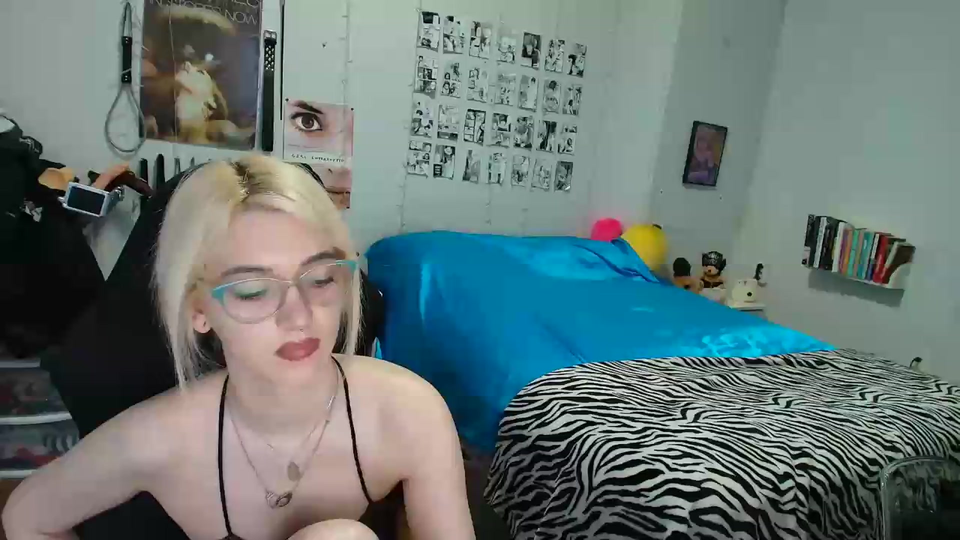Gallery image thumbnail from AnnaTame's myfreecams stream on, 08/15/2026, 09:32 image 1 of 20