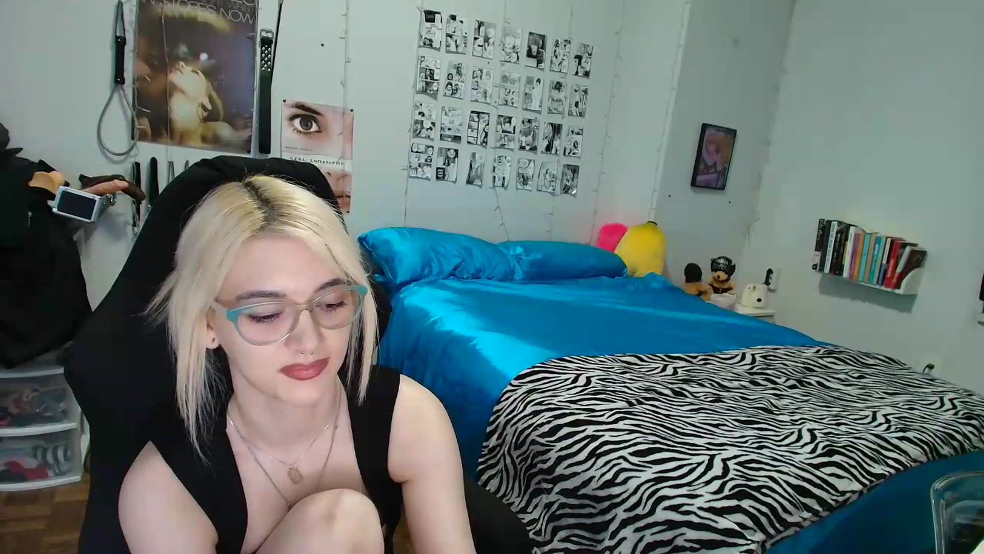 Gallery image thumbnail from AnnaTame's myfreecams stream on, 08/17/2026, 08:28 image 14 of 20