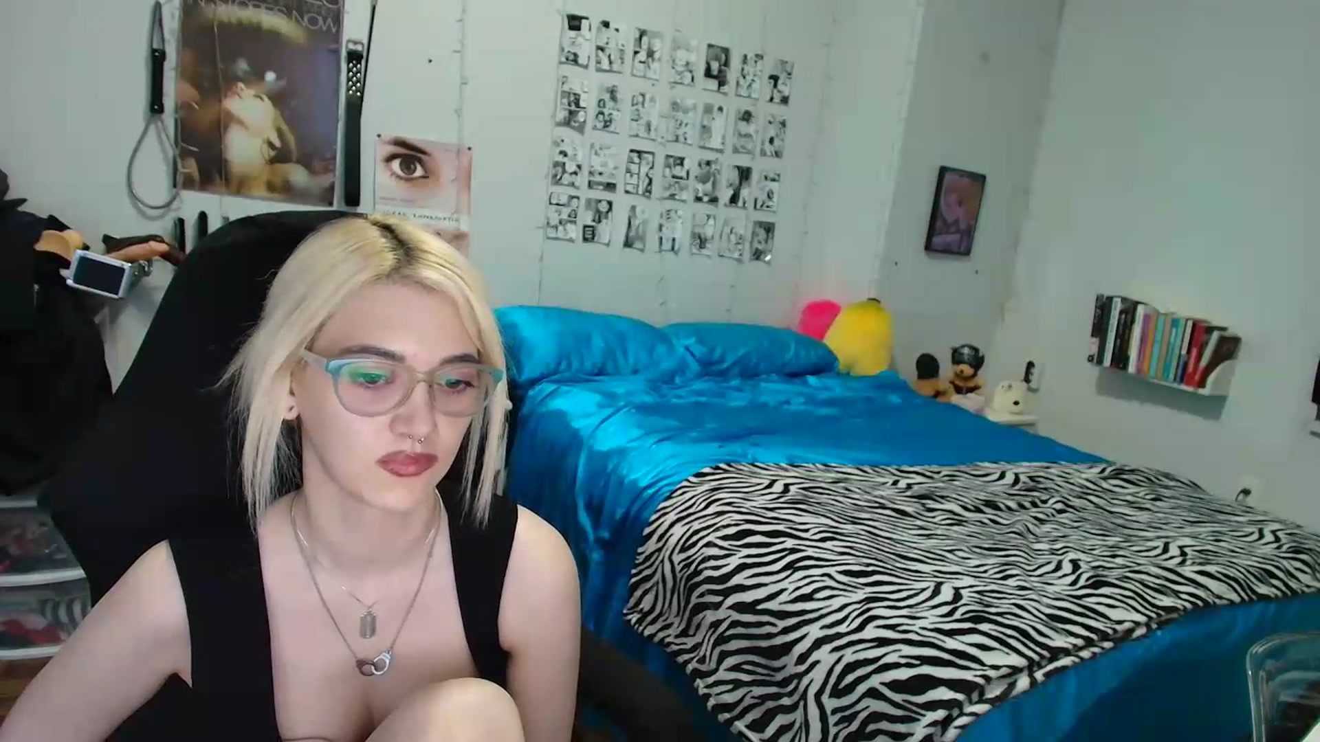 Gallery image thumbnail from AnnaTame's myfreecams stream on, 08/17/2026, 10:25 image 3 of 20