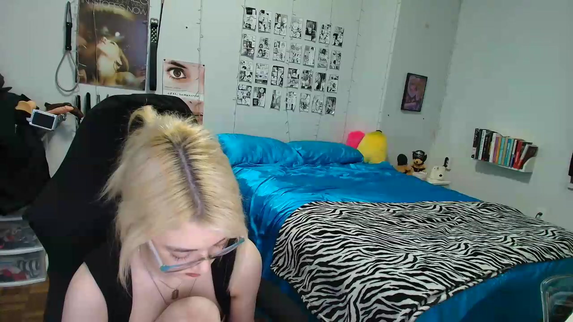 Gallery image thumbnail from AnnaTame's myfreecams stream on, 08/17/2026, 10:25 image 9 of 20