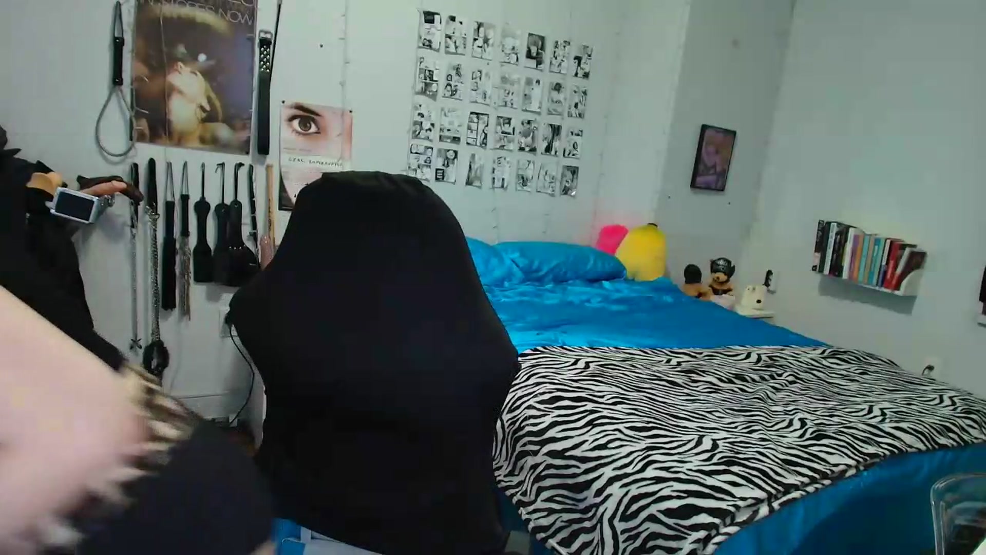 Gallery image thumbnail from AnnaTame's myfreecams stream on, 08/17/2026, 10:25 image 6 of 20