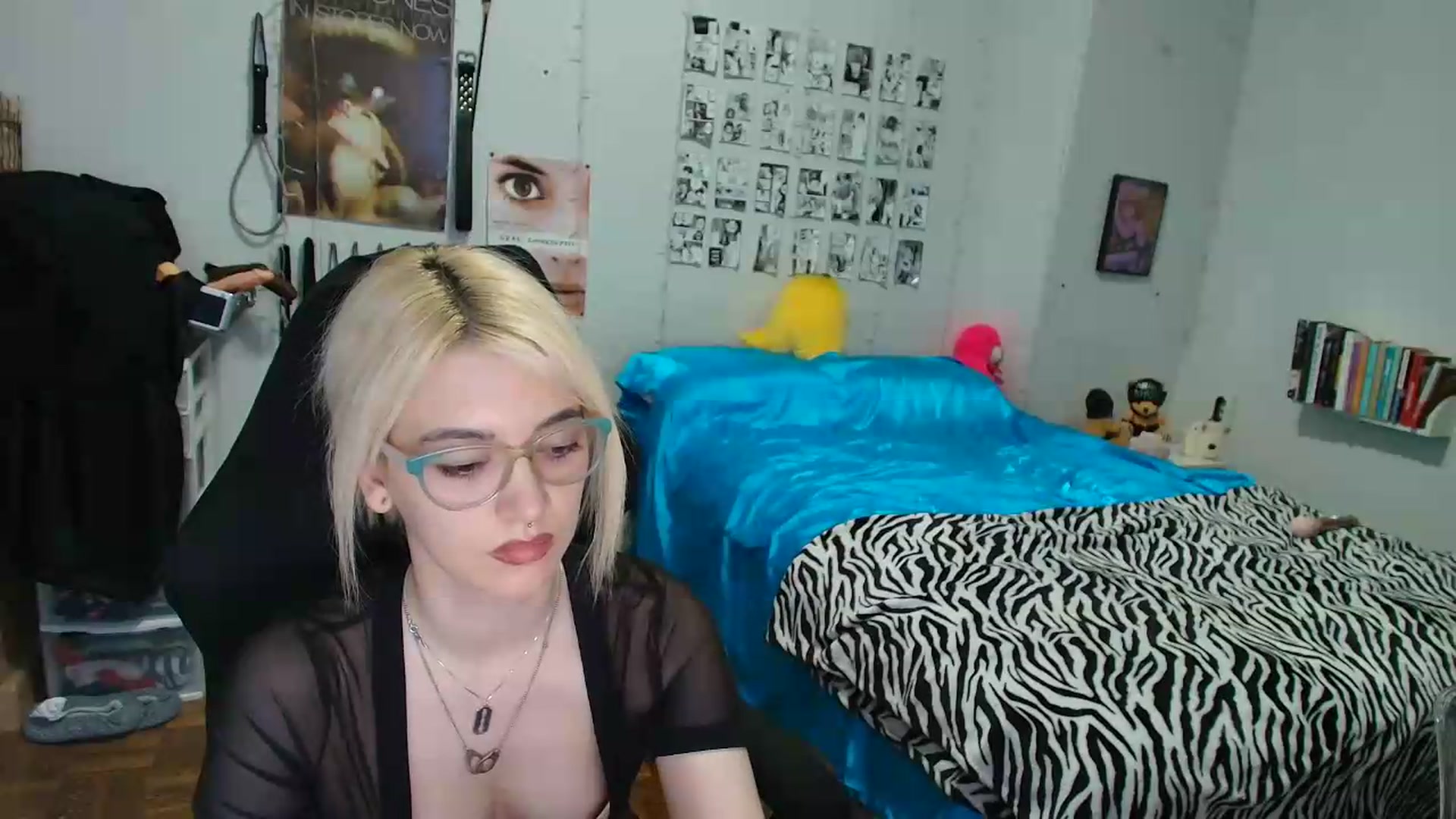 Gallery image thumbnail from AnnaTame's myfreecams stream on, 08/19/2026, 09:23 image 12 of 20