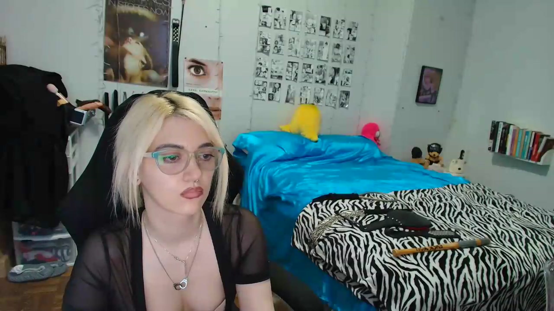 Gallery image thumbnail from AnnaTame's myfreecams stream on, 08/19/2026, 13:09 image 15 of 20