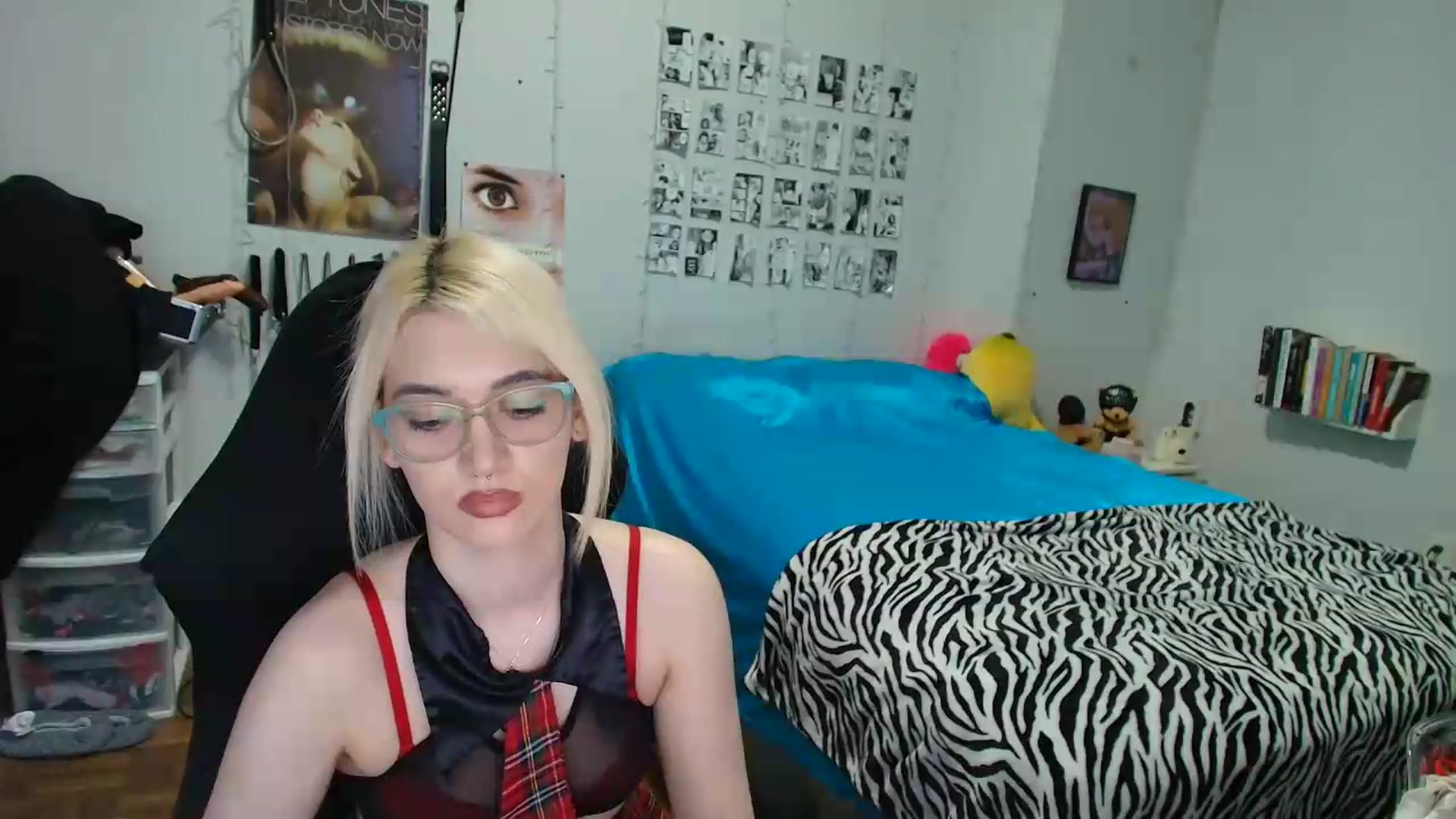 Gallery image thumbnail from AnnaTame's myfreecams stream on, 08/20/2026, 09:47 image 9 of 20