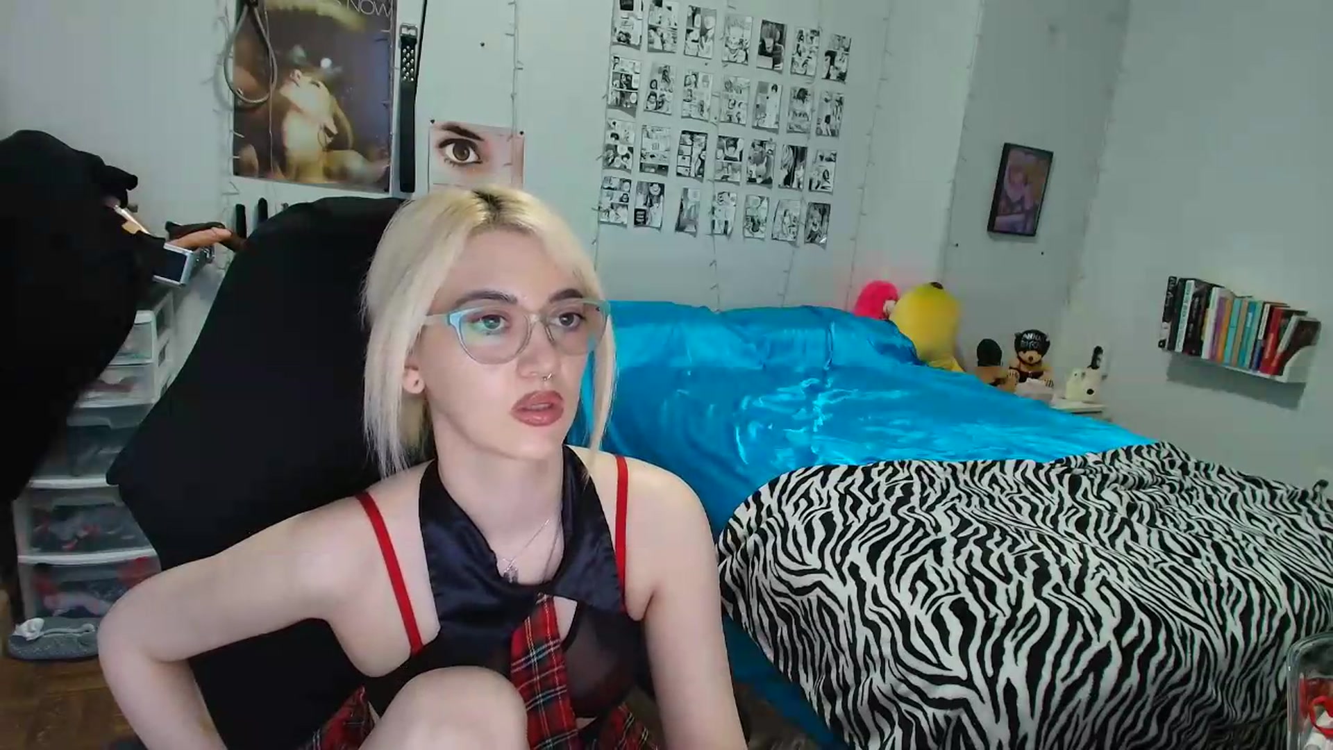 Gallery image thumbnail from AnnaTame's myfreecams stream on, 08/20/2026, 09:47 image 15 of 20
