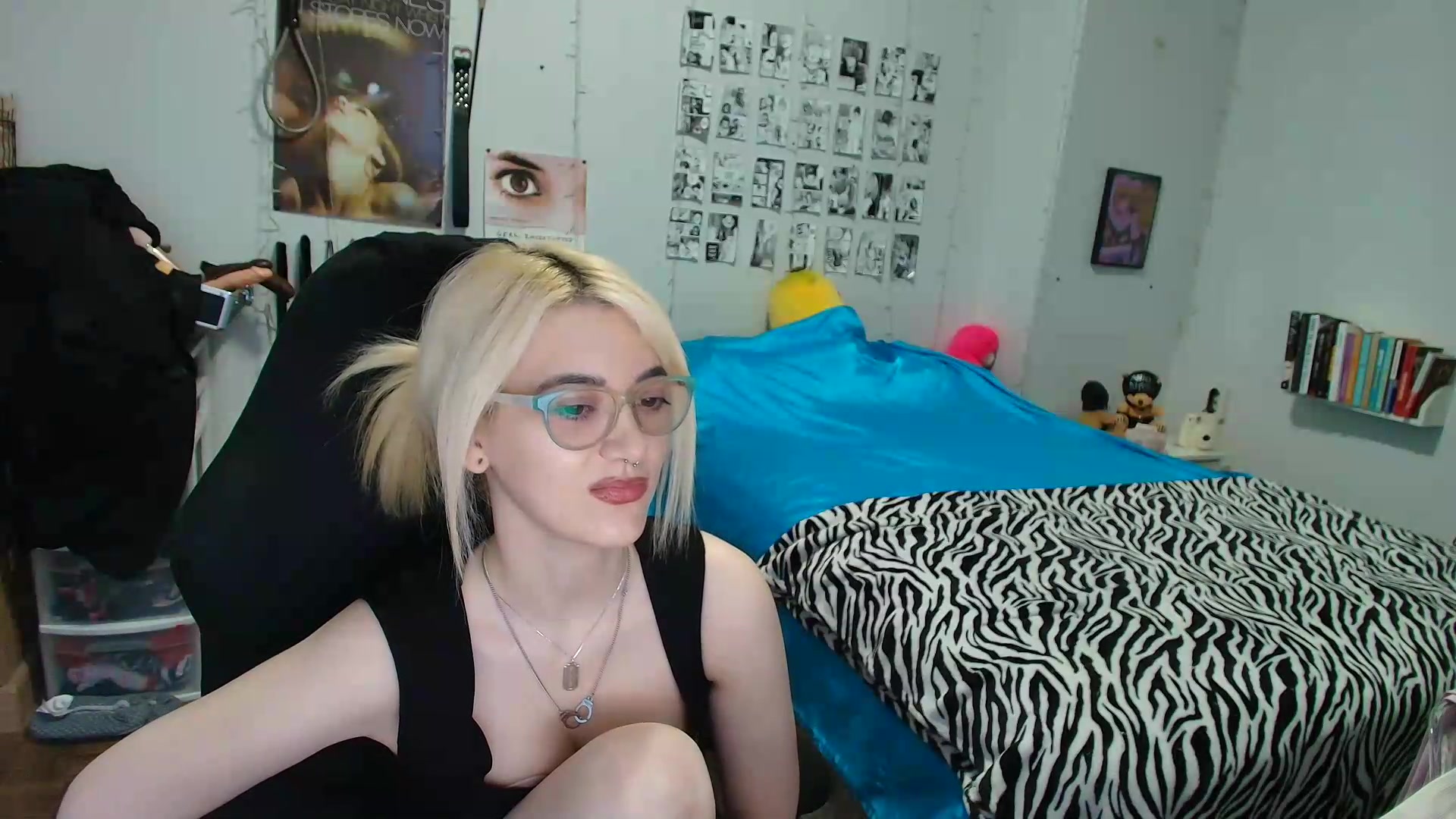 Gallery image thumbnail from AnnaTame's myfreecams stream on, 08/21/2026, 08:35 image 16 of 20