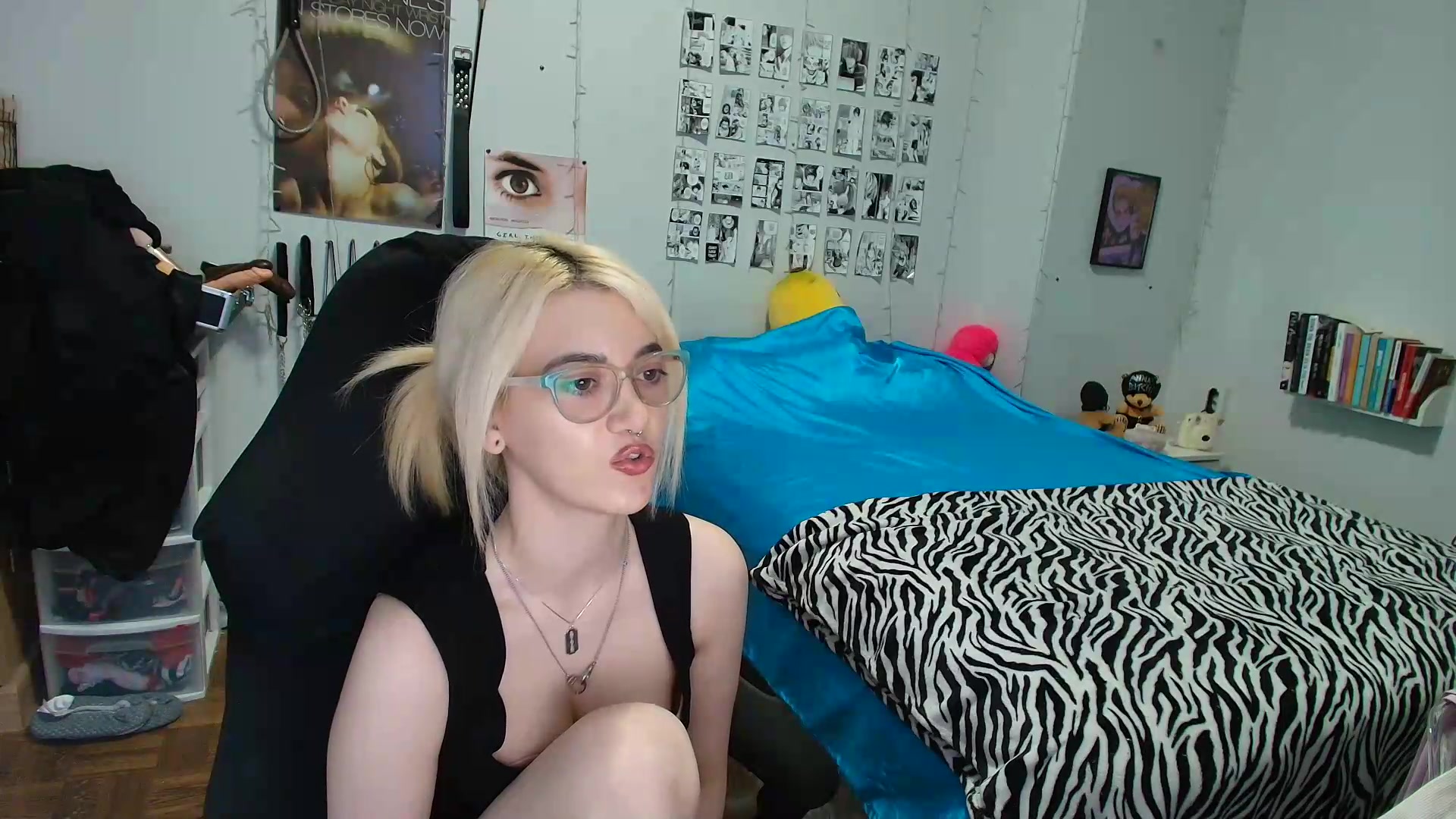 Gallery image thumbnail from AnnaTame's myfreecams stream on, 08/21/2026, 08:35 image 18 of 20
