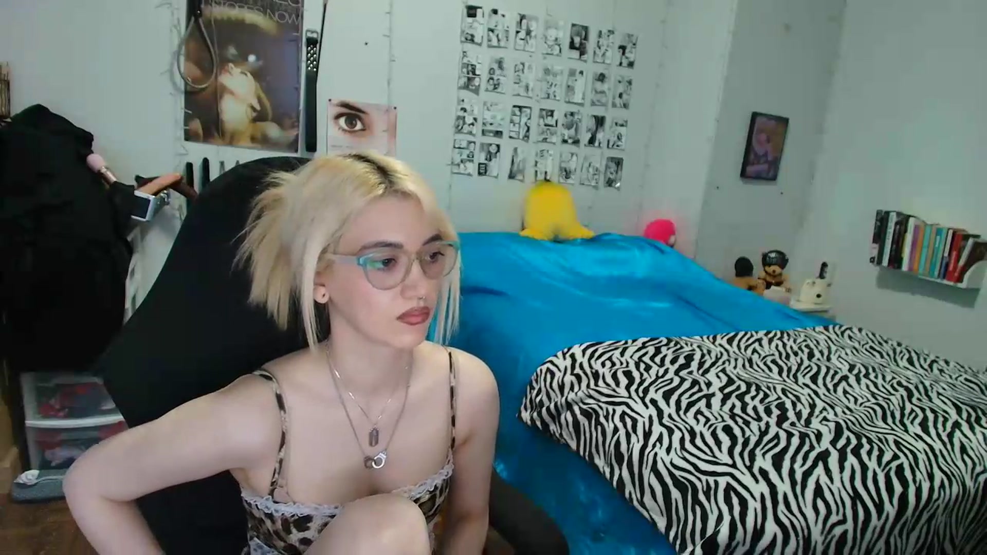 Gallery image thumbnail from AnnaTame's myfreecams stream on, 08/22/2026, 07:15 image 18 of 20