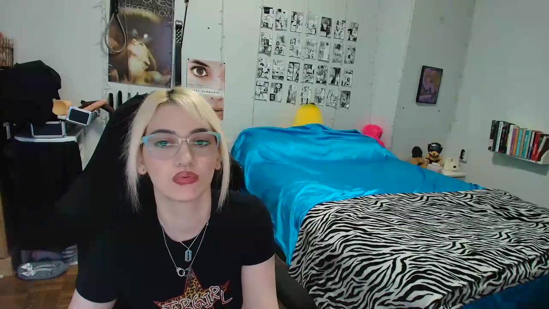 Gallery image thumbnail from AnnaTame's myfreecams stream on, 08/25/2026, 03:57 image 8 of 20