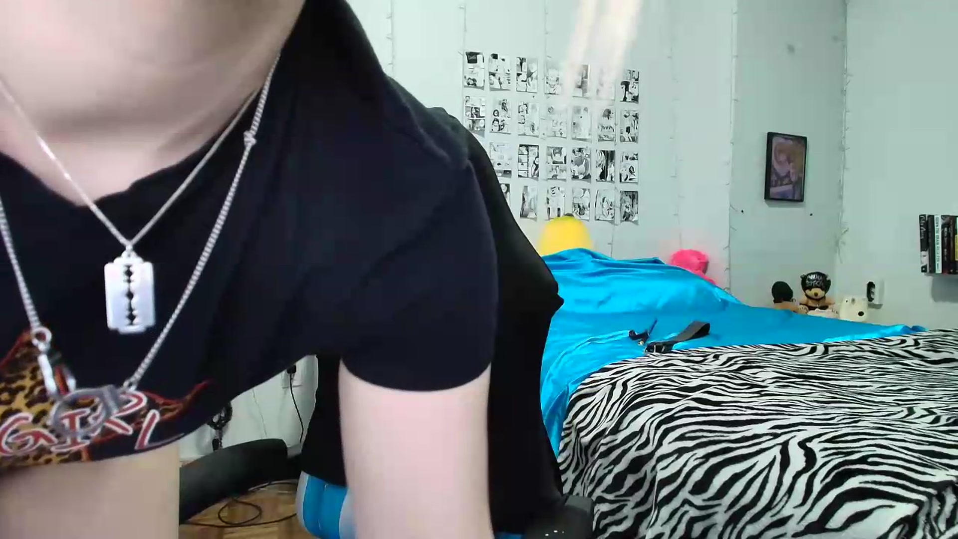 Gallery image thumbnail from AnnaTame's myfreecams stream on, 08/25/2026, 03:57 image 12 of 20