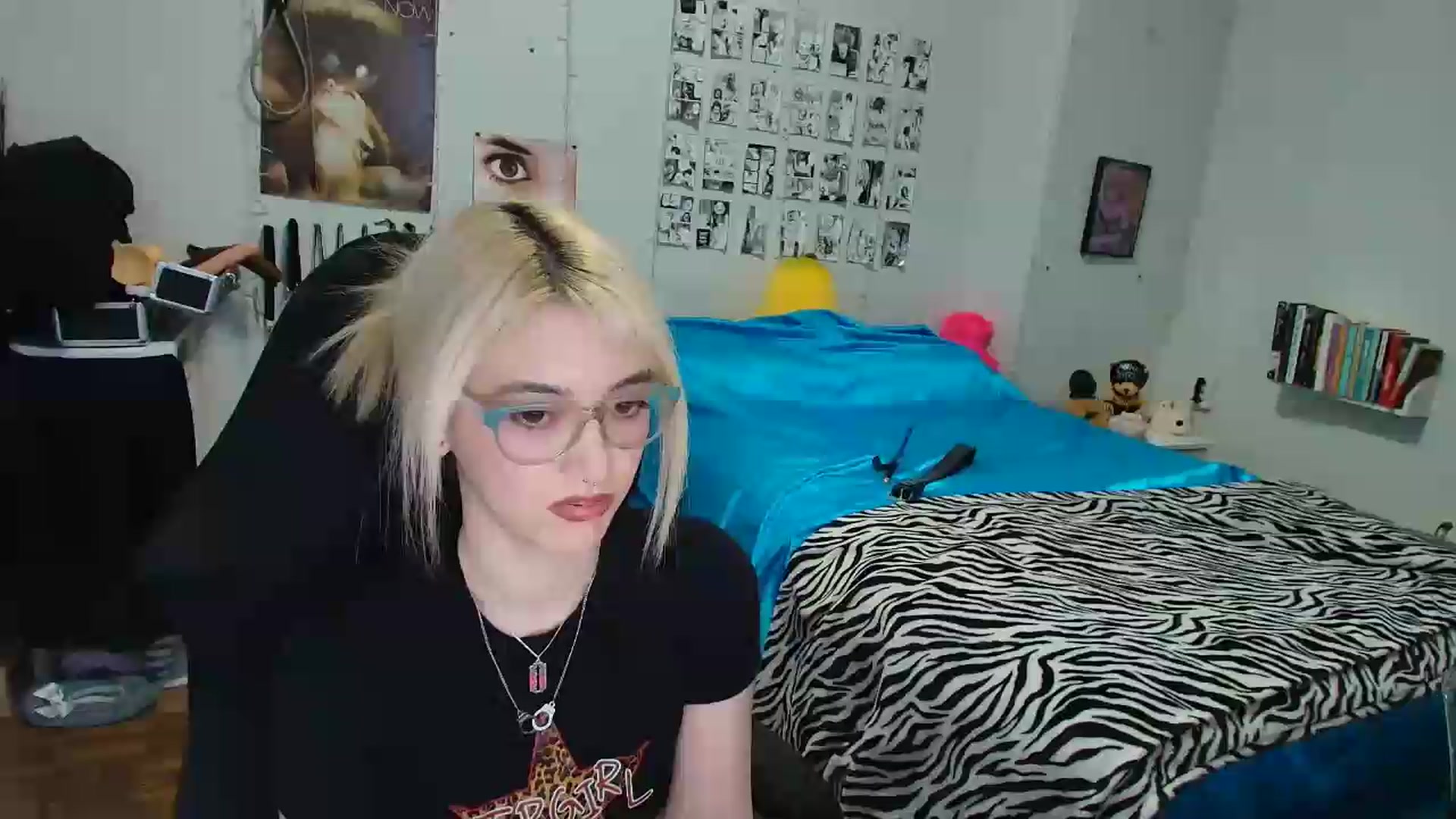 Gallery image thumbnail from AnnaTame's myfreecams stream on, 08/25/2026, 03:57 image 17 of 20