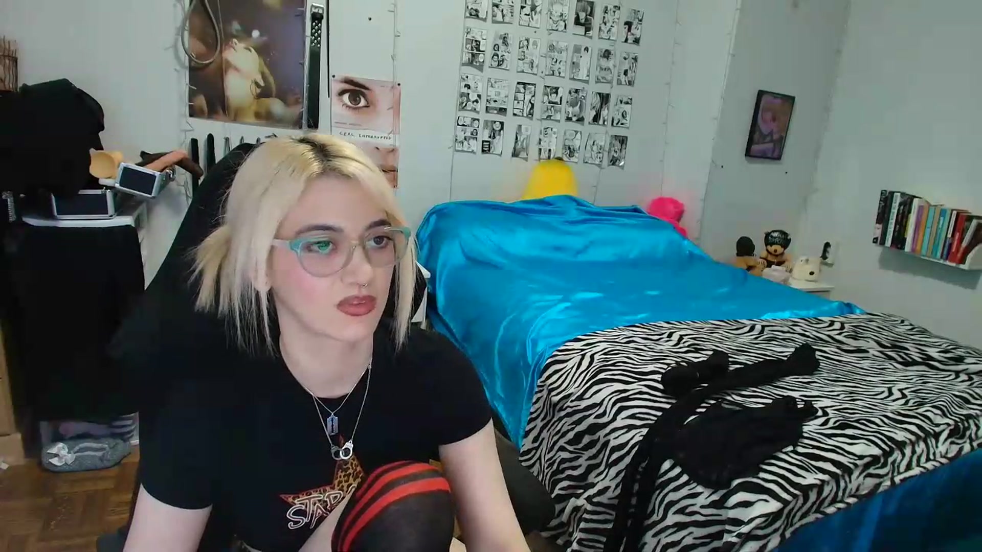 Gallery image thumbnail from AnnaTame's myfreecams stream on, 08/25/2026, 06:45 image 6 of 20