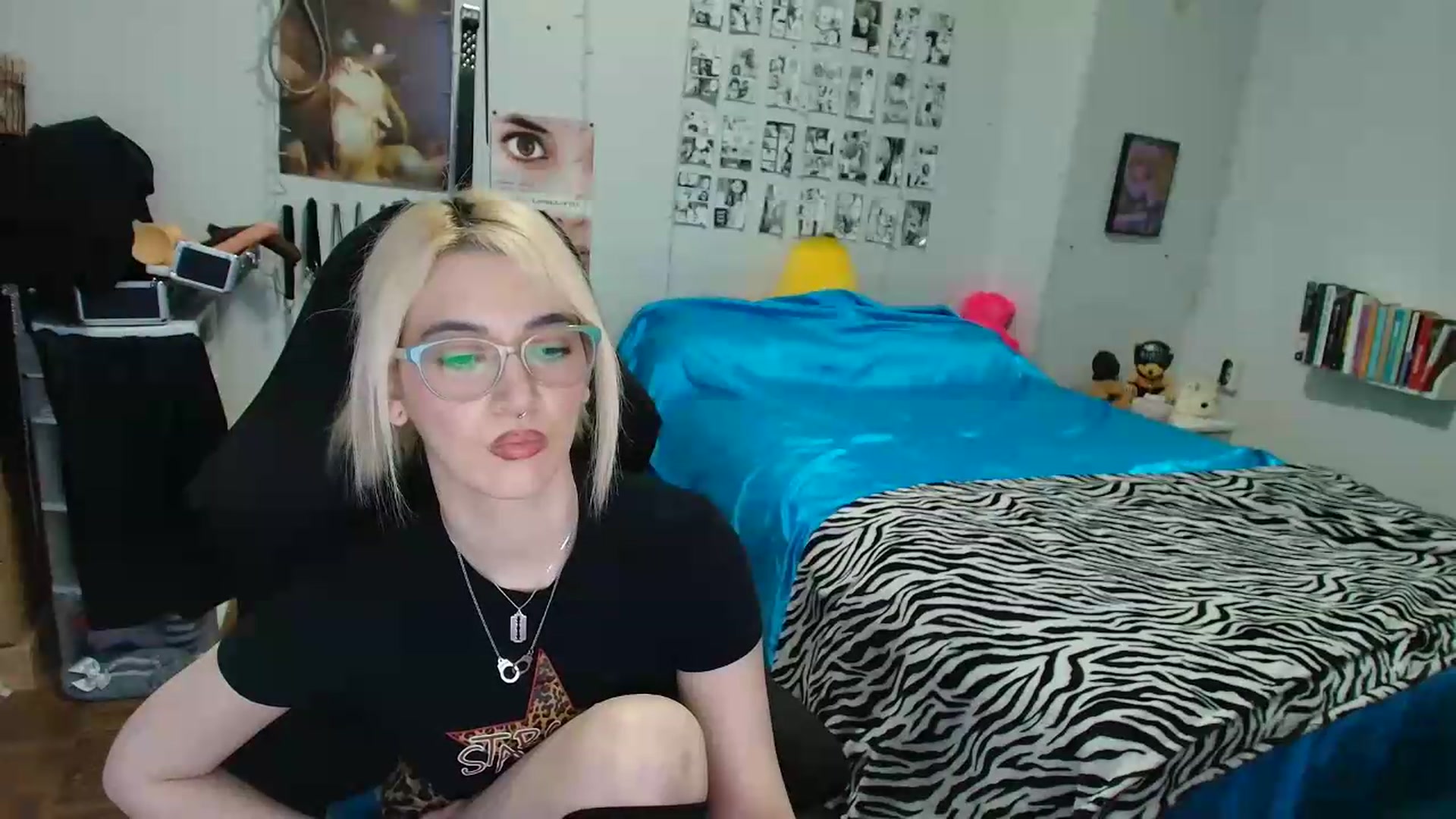 Gallery image thumbnail from AnnaTame's myfreecams stream on, 08/25/2026, 06:45 image 17 of 20