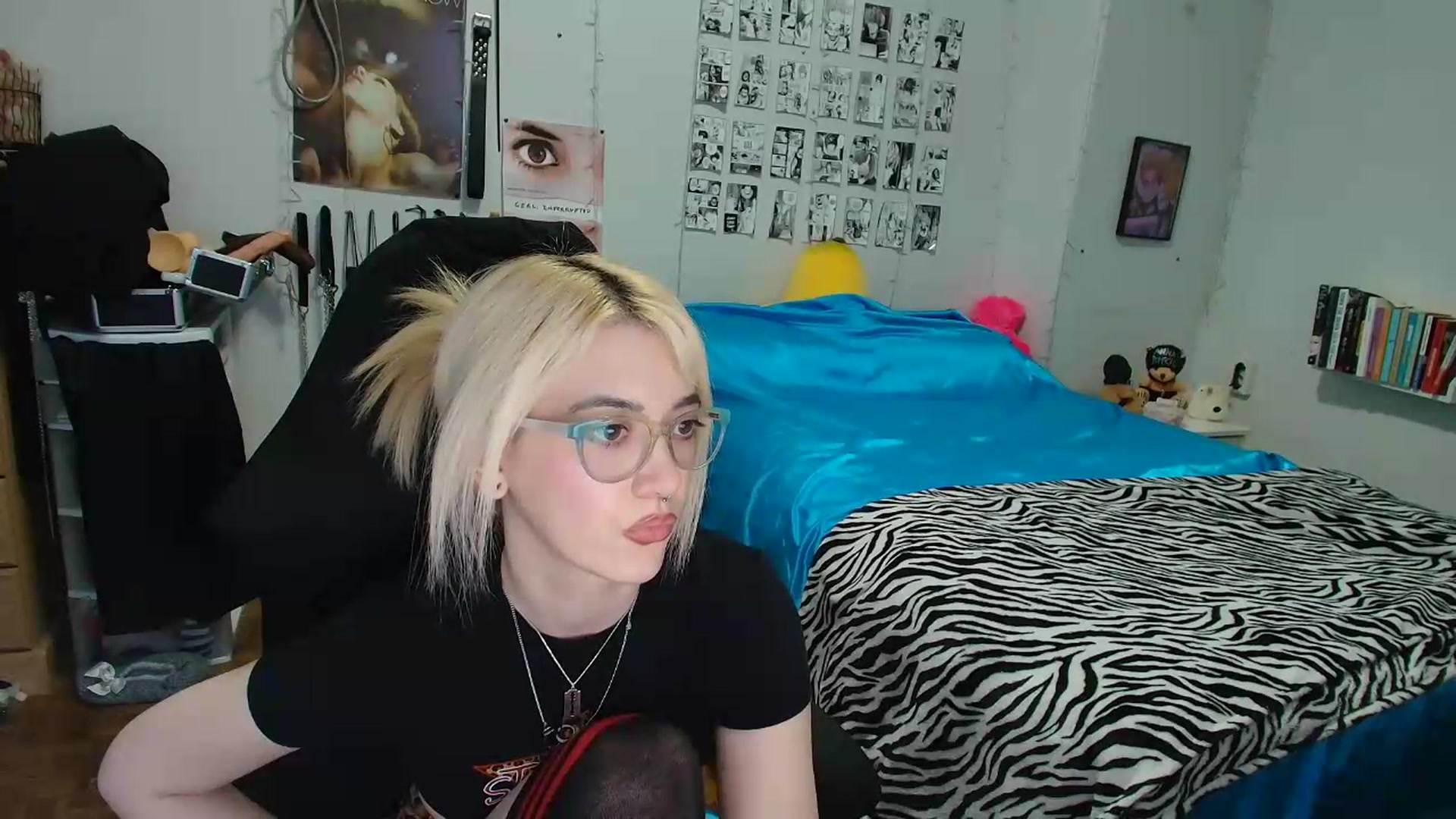 Gallery image thumbnail from AnnaTame's myfreecams stream on, 08/25/2026, 09:15 image 5 of 20