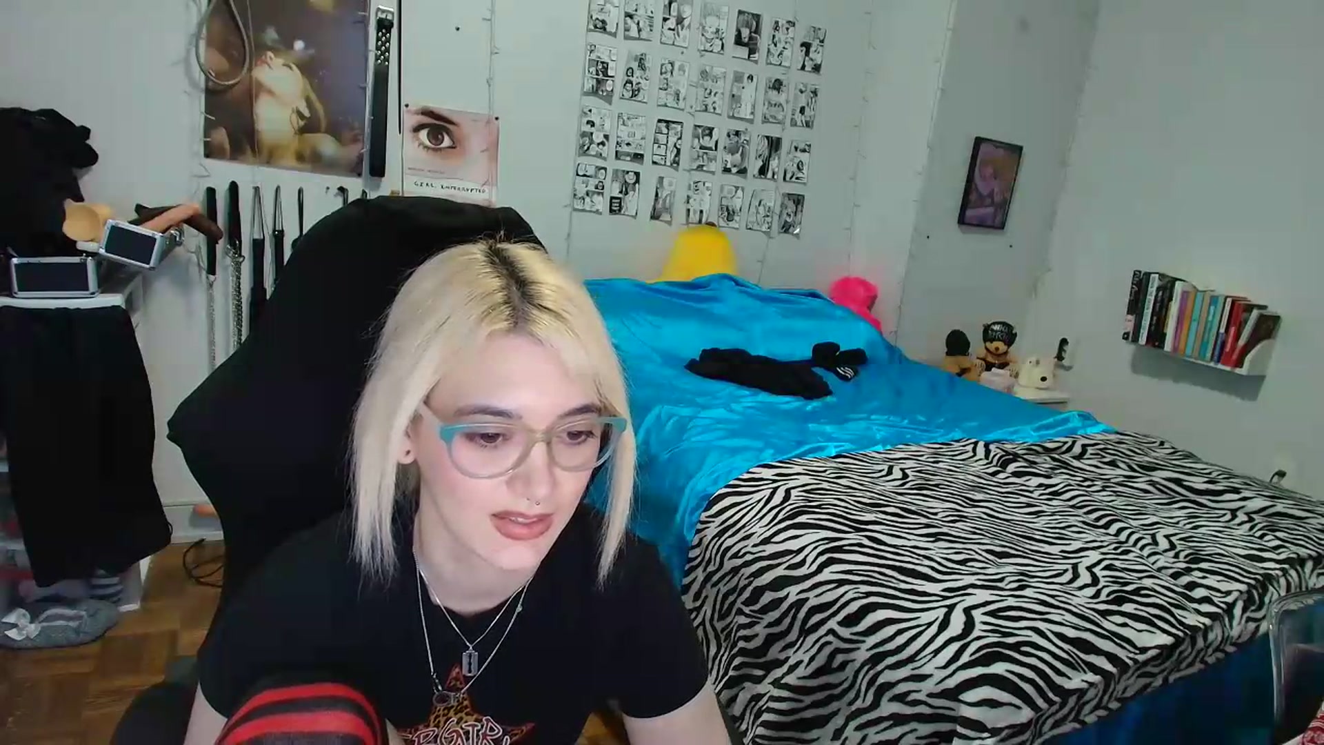 Gallery image thumbnail from AnnaTame's myfreecams stream on, 08/25/2026, 09:15 image 18 of 20