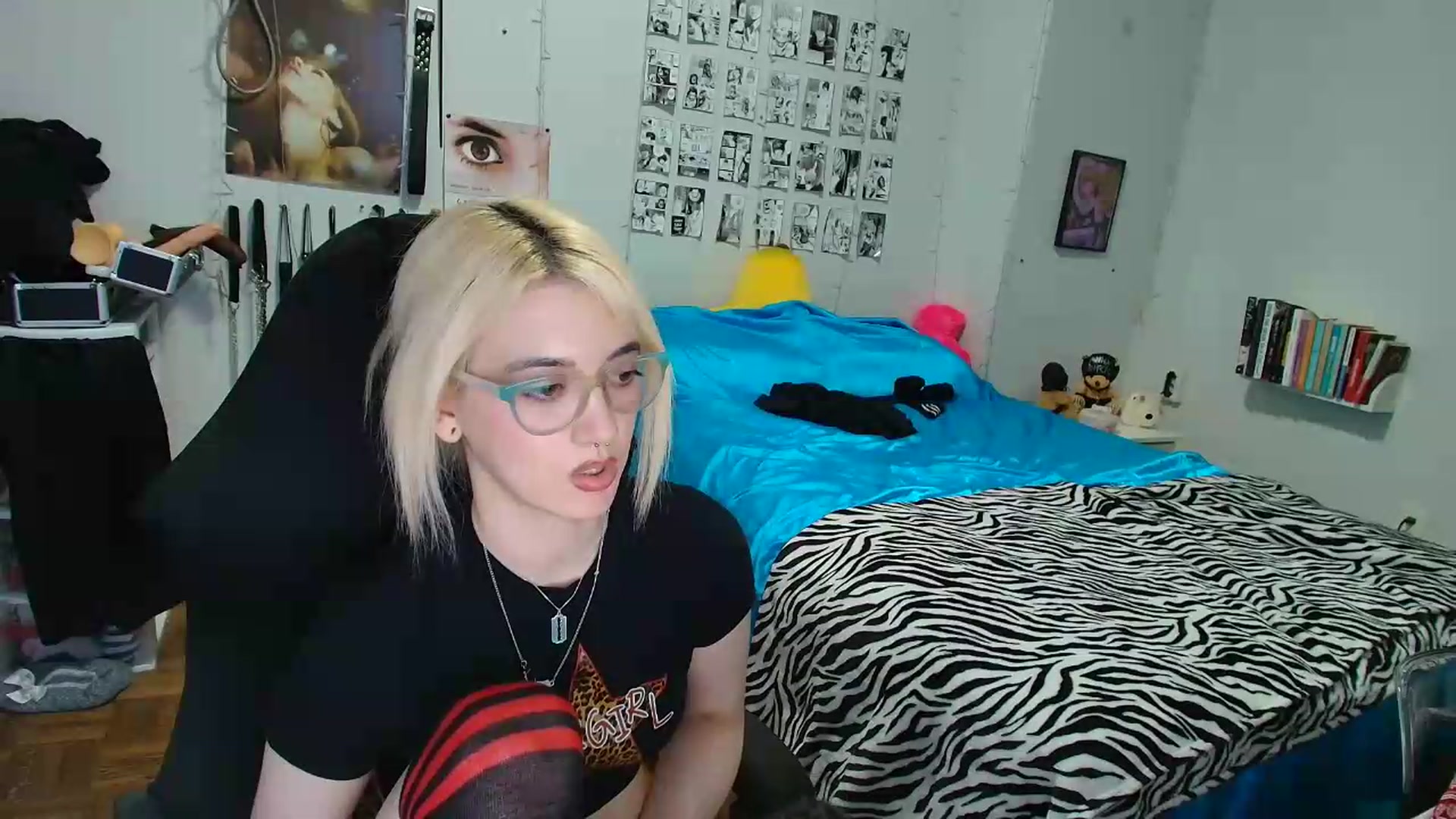 Gallery image thumbnail from AnnaTame's myfreecams stream on, 08/25/2026, 09:15 image 16 of 20