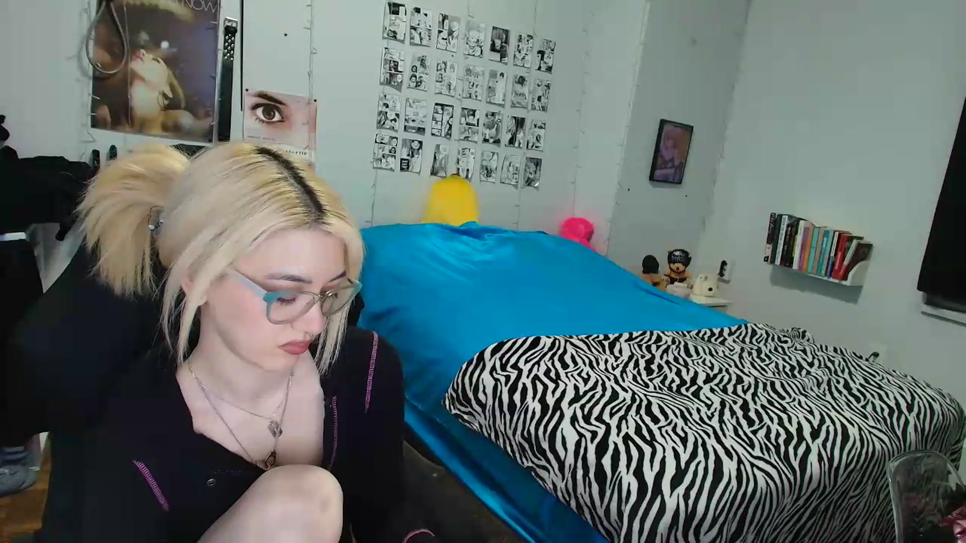 Gallery image thumbnail from AnnaTame's myfreecams stream on, 08/26/2026, 06:41 image 17 of 20