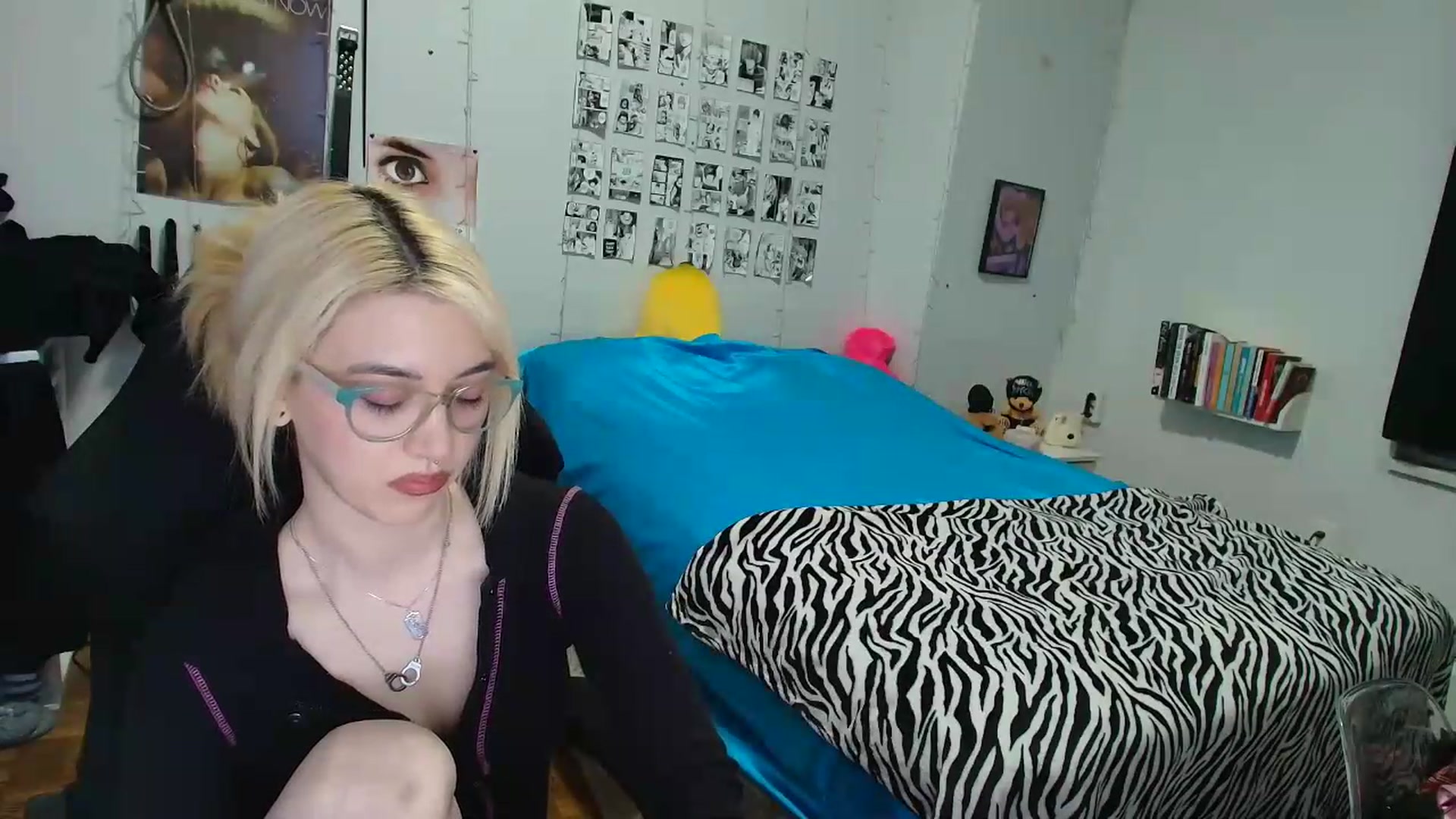 Gallery image thumbnail from AnnaTame's myfreecams stream on, 08/26/2026, 06:41 image 16 of 20