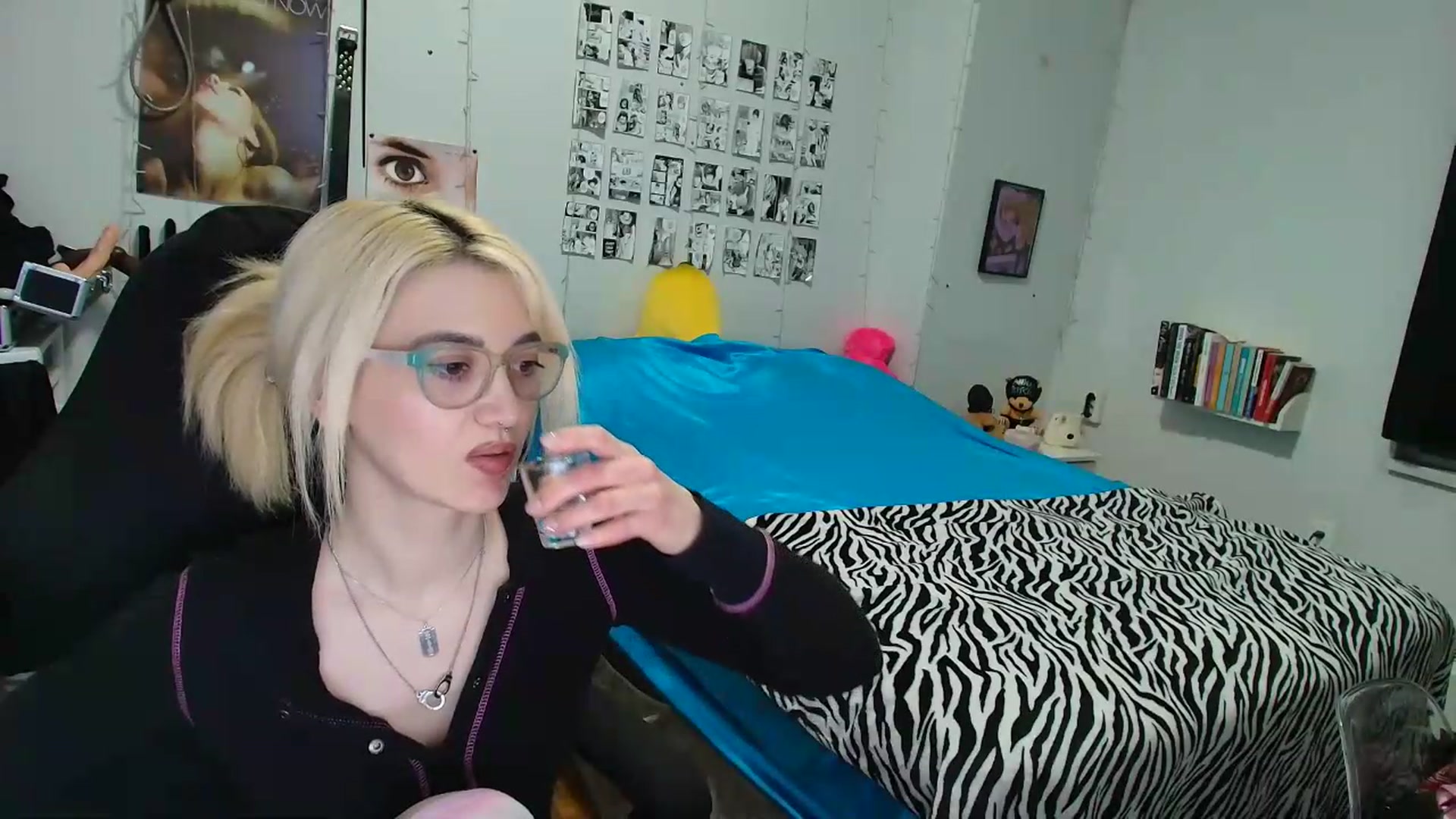 Gallery image thumbnail from AnnaTame's myfreecams stream on, 08/26/2026, 09:28 image 3 of 20