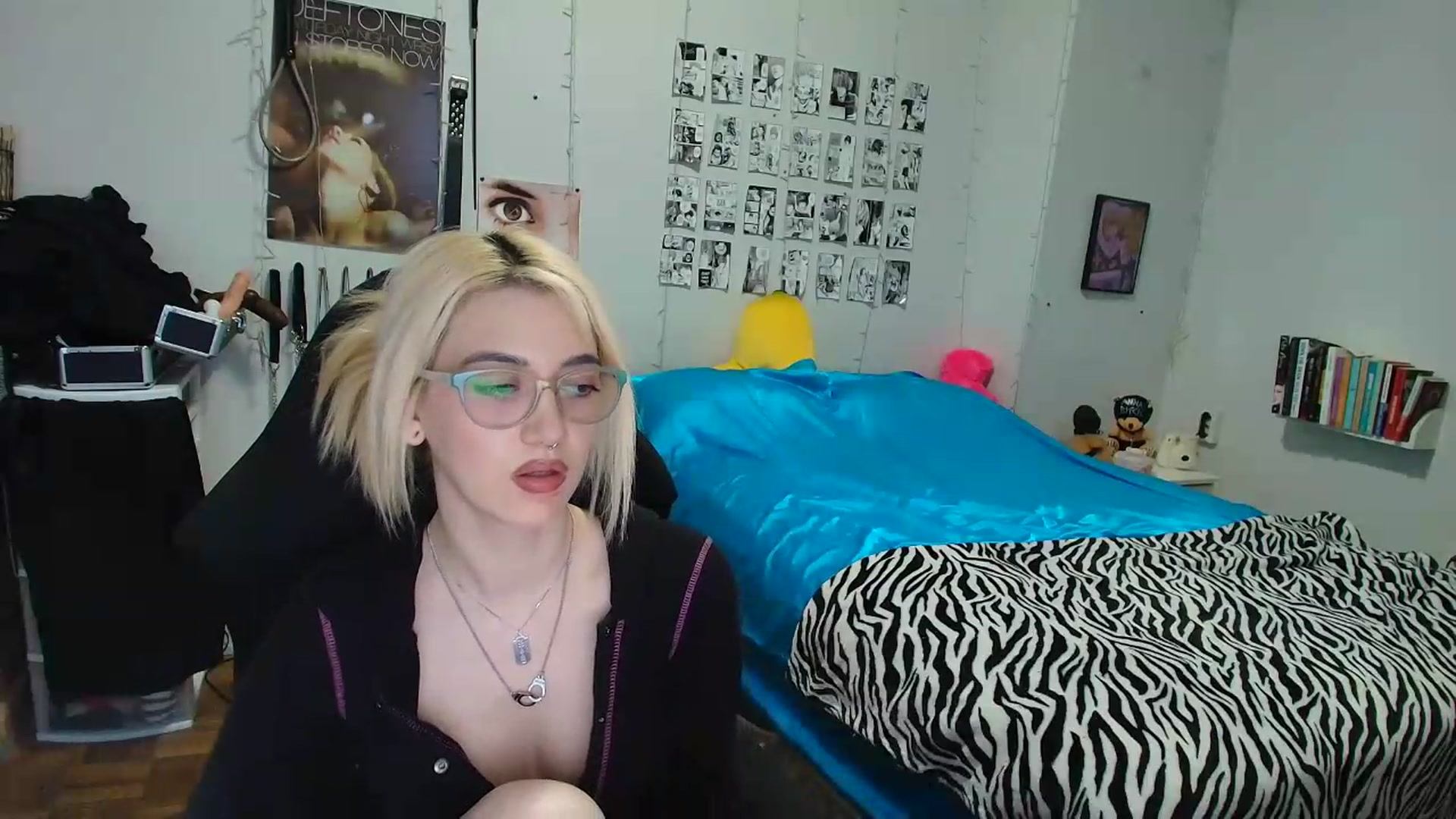 Gallery image thumbnail from AnnaTame's myfreecams stream on, 08/26/2026, 09:28 image 6 of 20