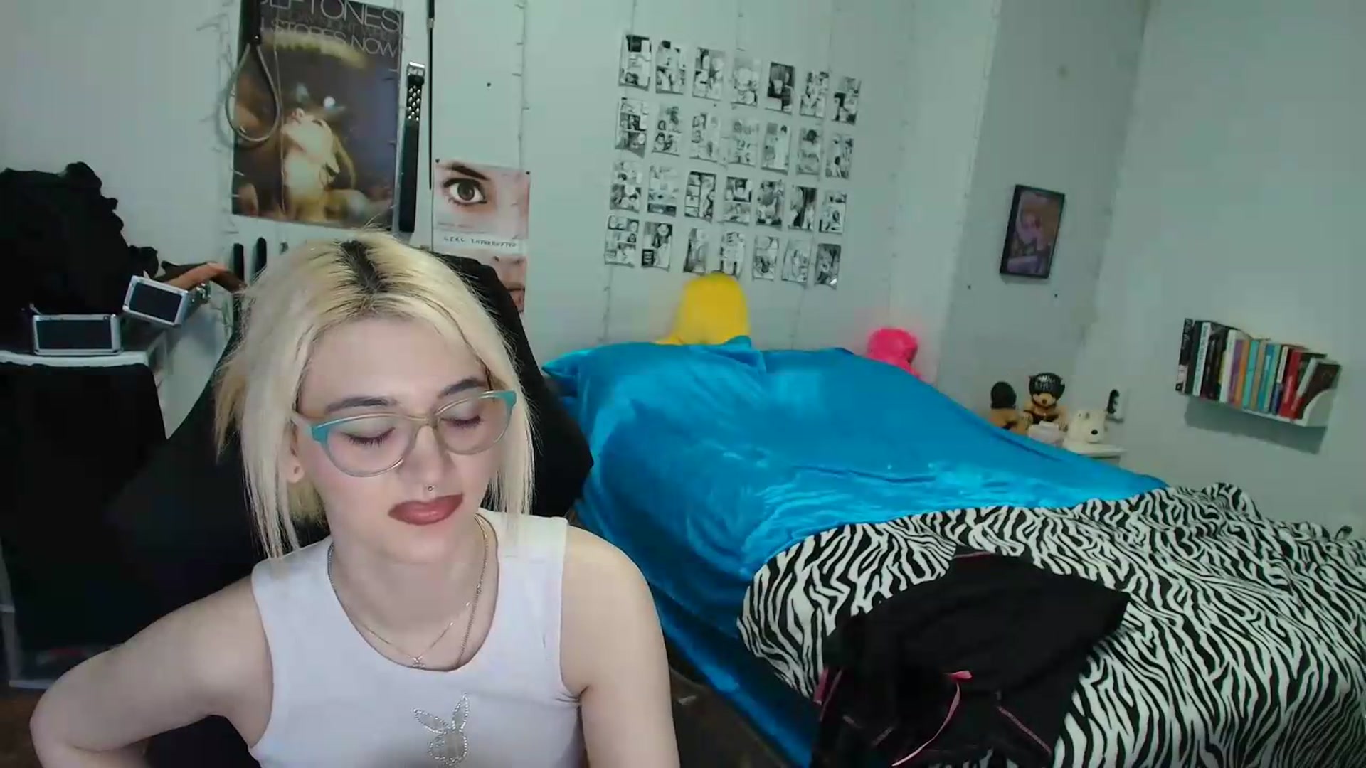 Gallery image thumbnail from AnnaTame's myfreecams stream on, 08/26/2026, 09:28 image 15 of 20