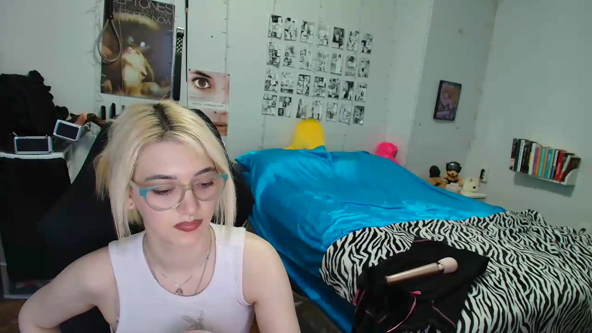 Gallery image thumbnail from AnnaTame's myfreecams stream on, 08/26/2026, 09:28 image 13 of 20