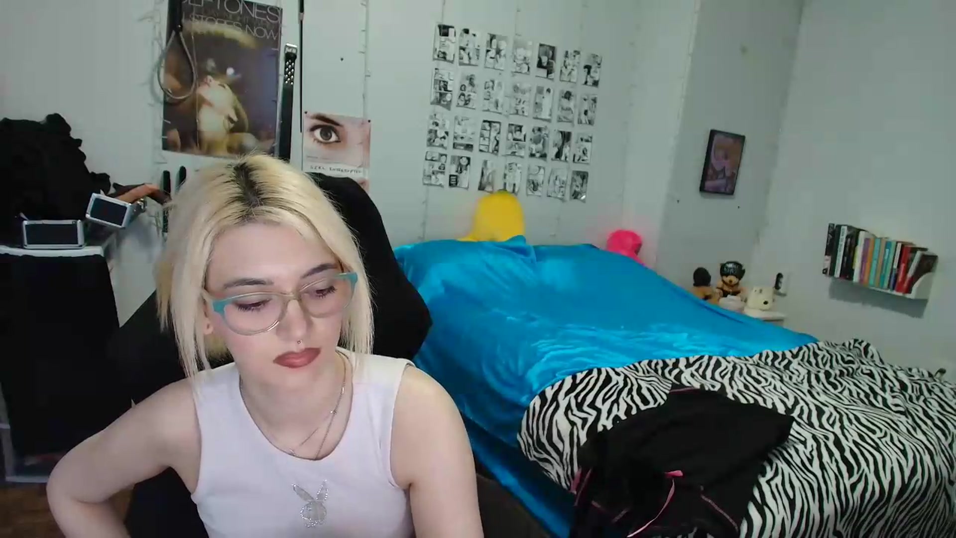 Gallery image thumbnail from AnnaTame's myfreecams stream on, 08/26/2026, 09:28 image 18 of 20