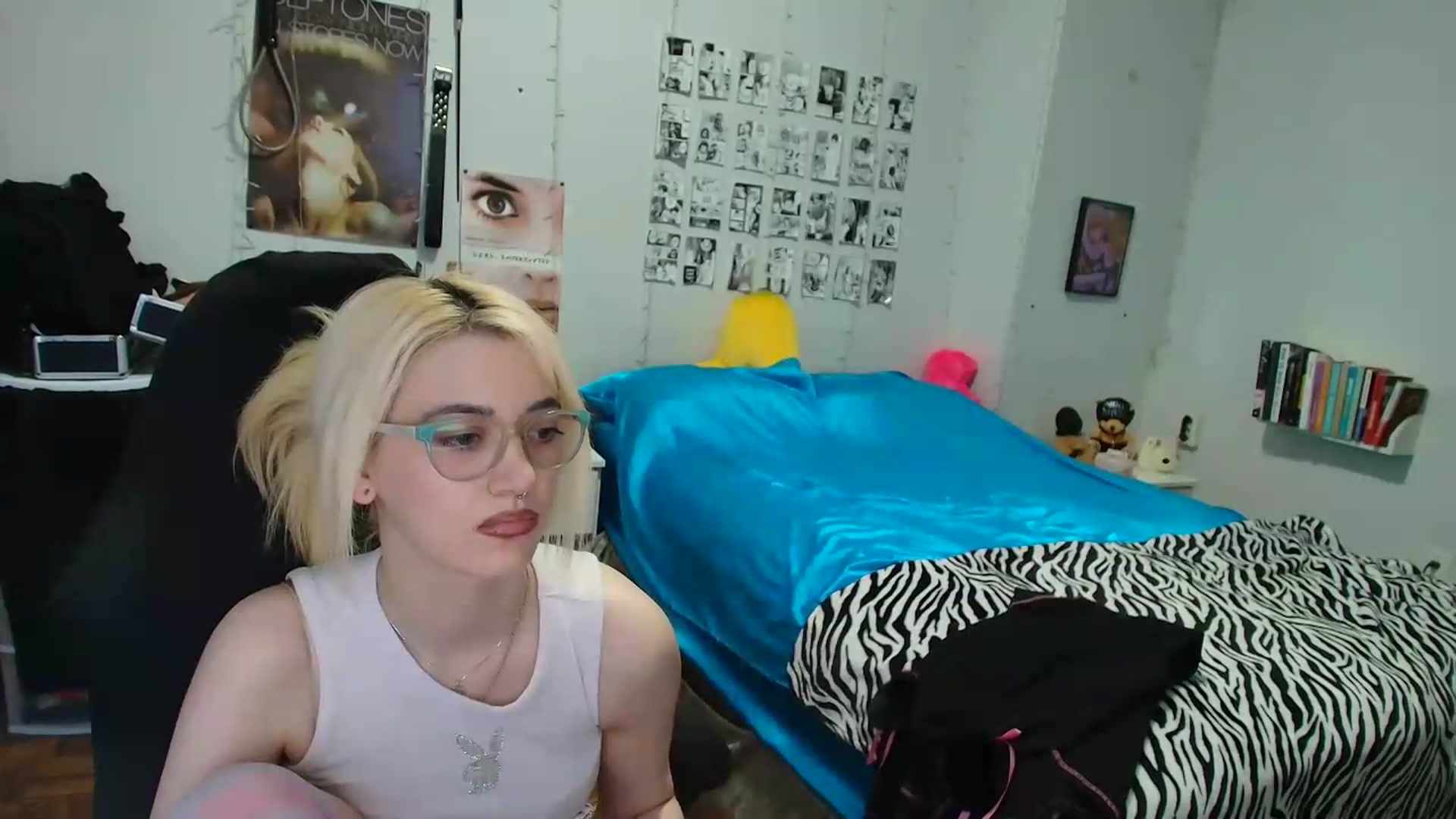 Gallery image thumbnail from AnnaTame's myfreecams stream on, 08/26/2026, 11:21 image 13 of 20