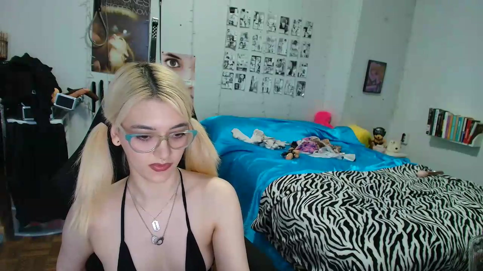 Gallery image thumbnail from AnnaTame's myfreecams stream on, 08/27/2026, 07:39 image 18 of 20