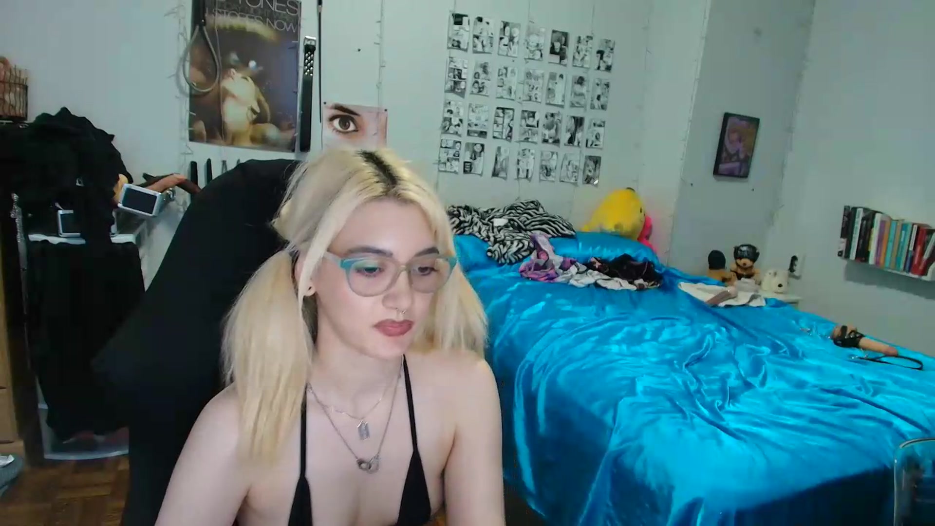 Gallery image thumbnail from AnnaTame's myfreecams stream on, 08/27/2026, 10:41 image 9 of 20
