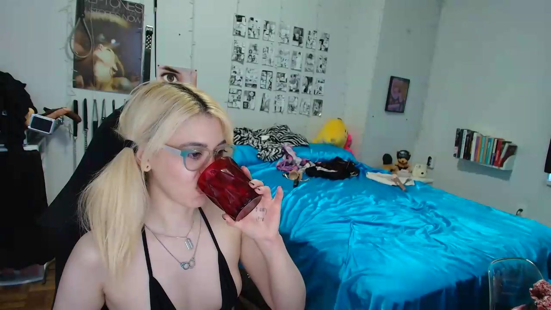 Gallery image thumbnail from AnnaTame's myfreecams stream on, 08/27/2026, 11:34 image 14 of 20