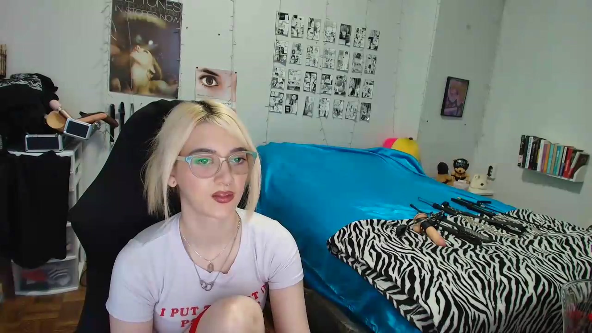 Gallery image thumbnail from AnnaTame's myfreecams stream on, 08/28/2026, 07:25 image 7 of 20