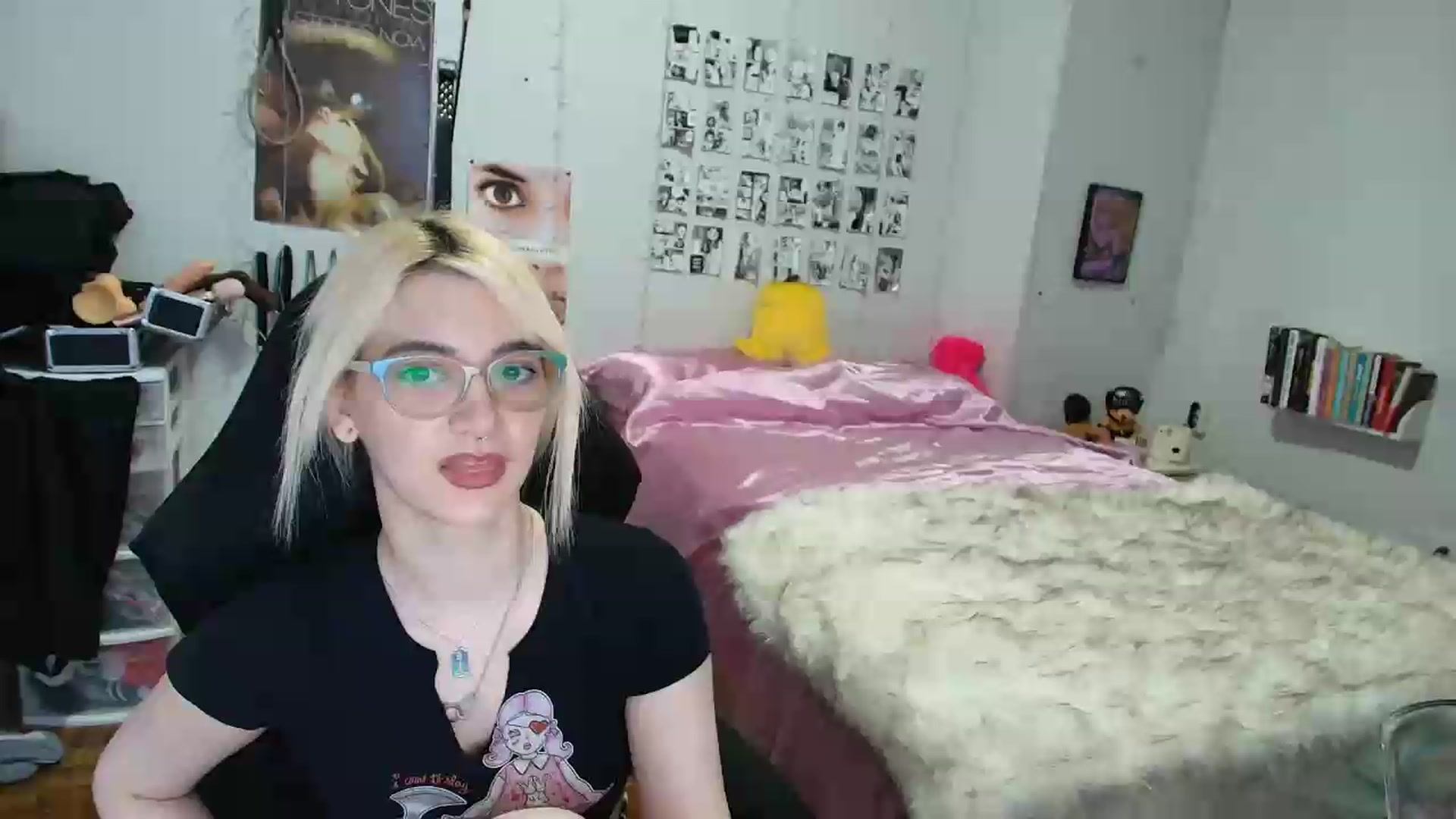 Gallery image thumbnail from AnnaTame's myfreecams stream on, 08/30/2026, 08:54 image 6 of 20
