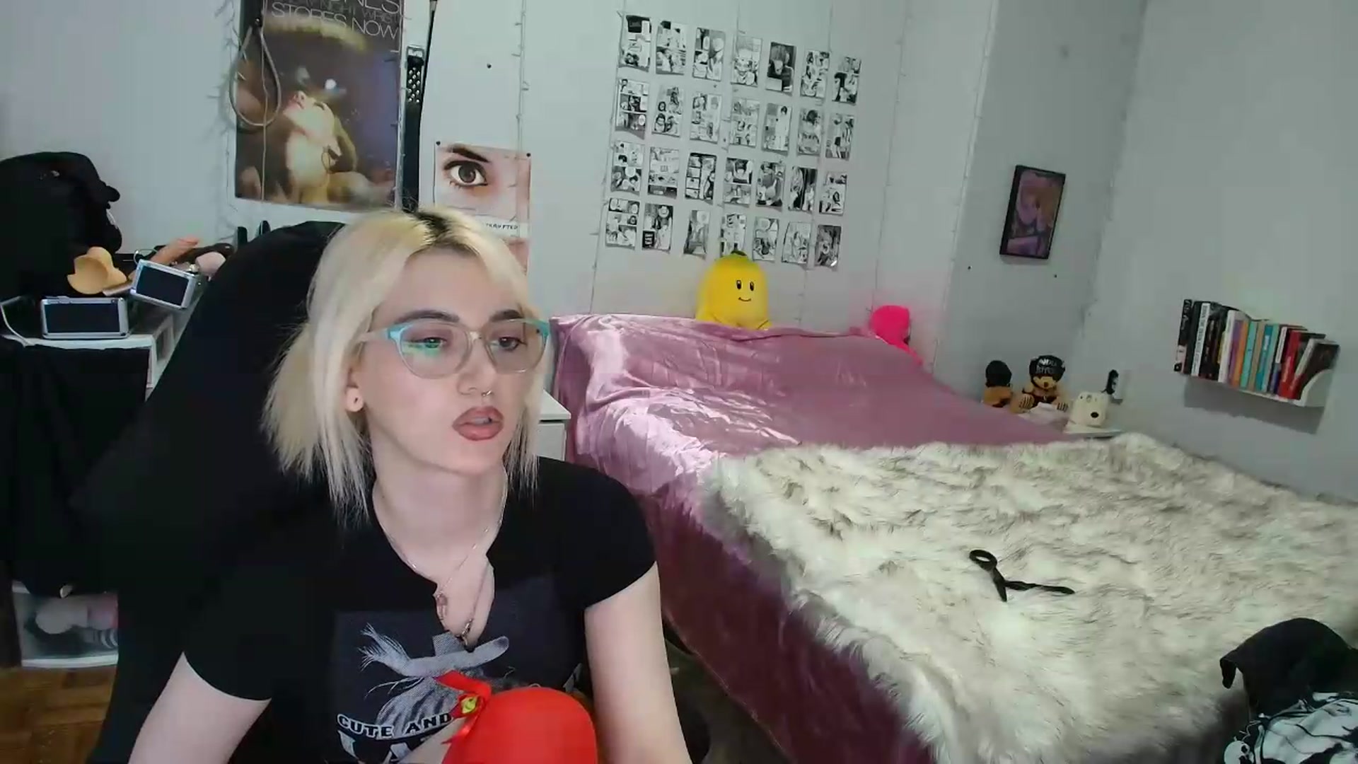 Gallery image thumbnail from AnnaTame's myfreecams stream on, 08/31/2026, 08:02 image 16 of 20