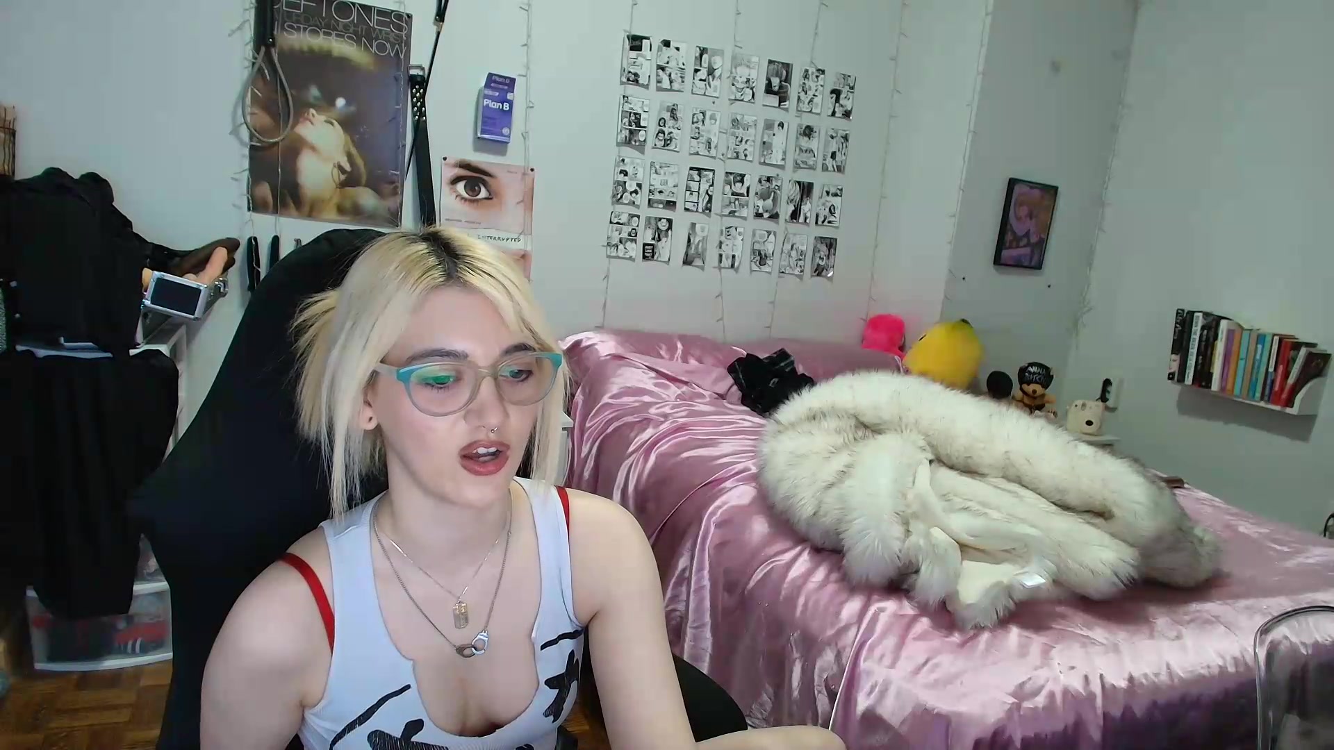 Gallery image thumbnail from AnnaTame's myfreecams stream on, 09/02/2026, 08:57 image 19 of 20