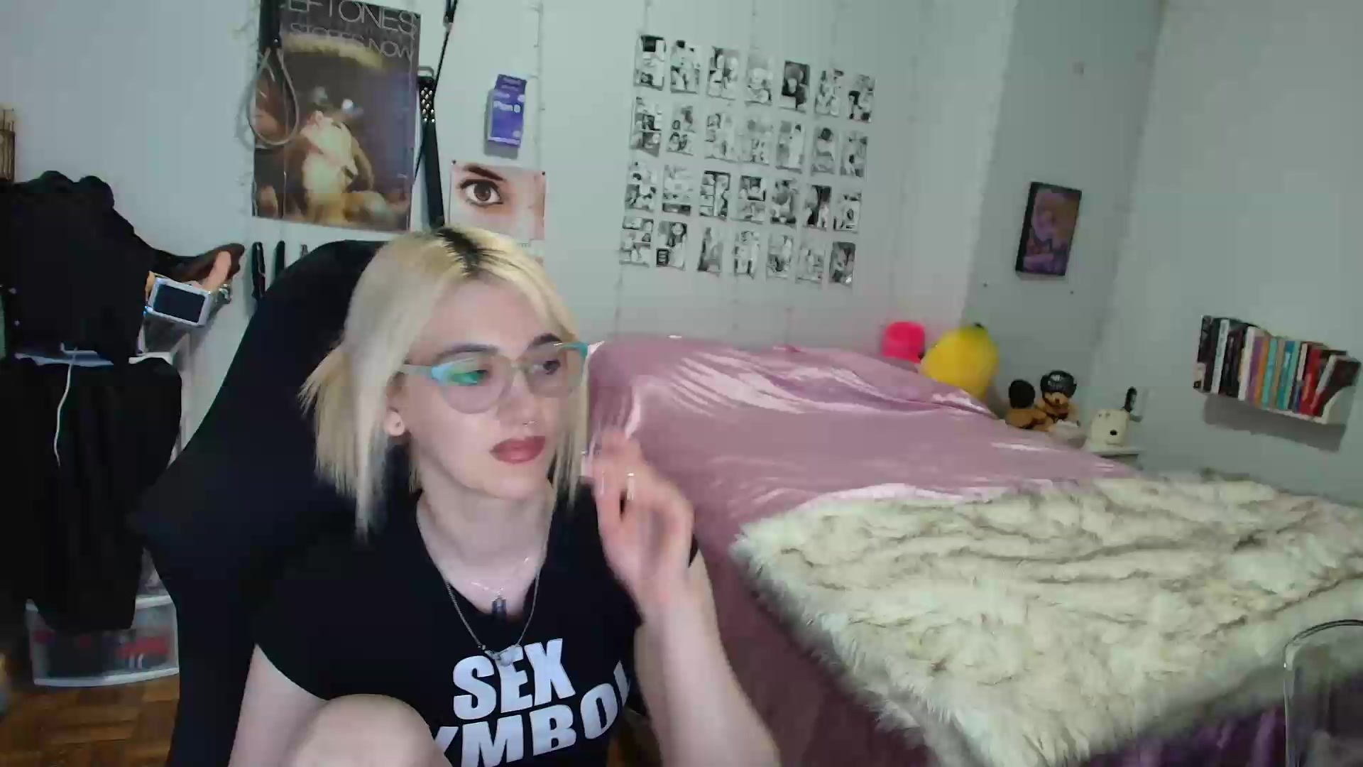 Gallery image thumbnail from AnnaTame's myfreecams stream on, 09/02/2026, 08:57 image 11 of 20