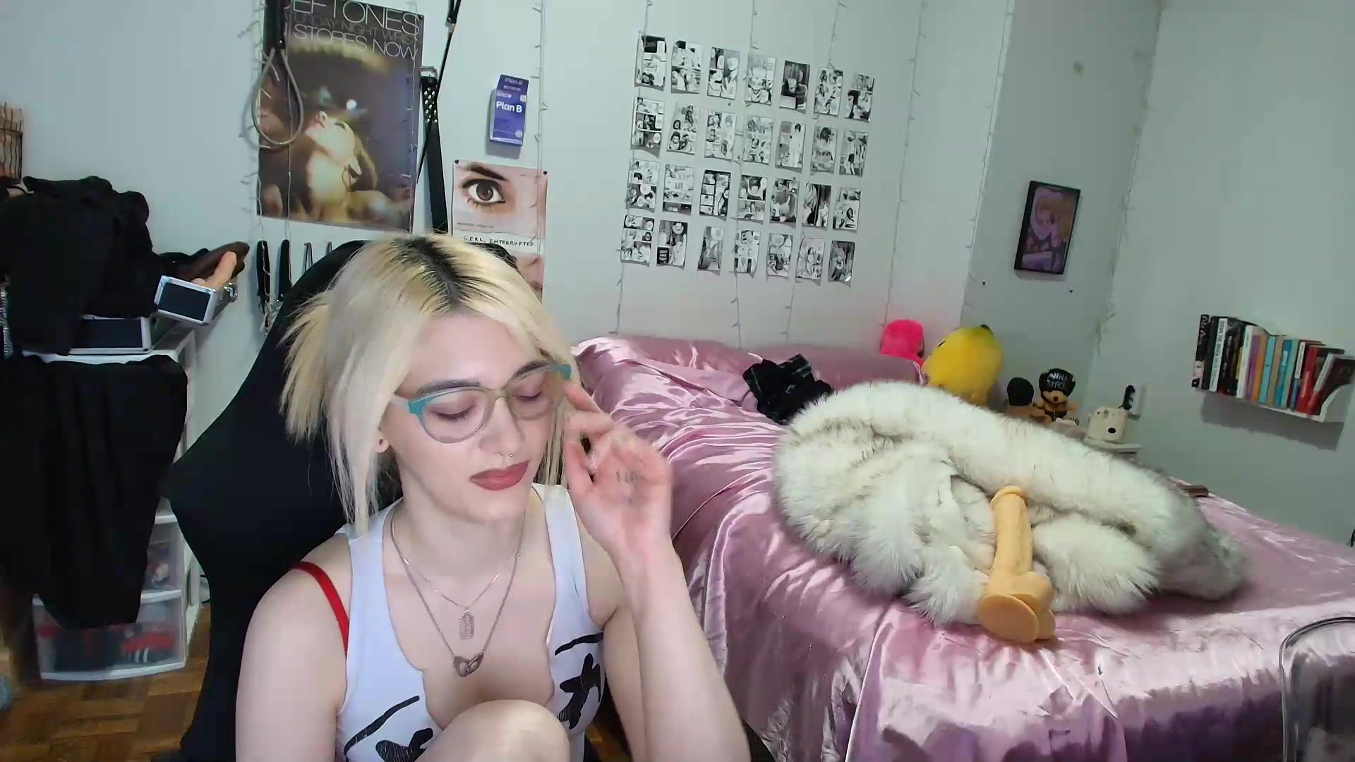 Gallery image thumbnail from AnnaTame's myfreecams stream on, 09/02/2026, 09:51 image 15 of 20