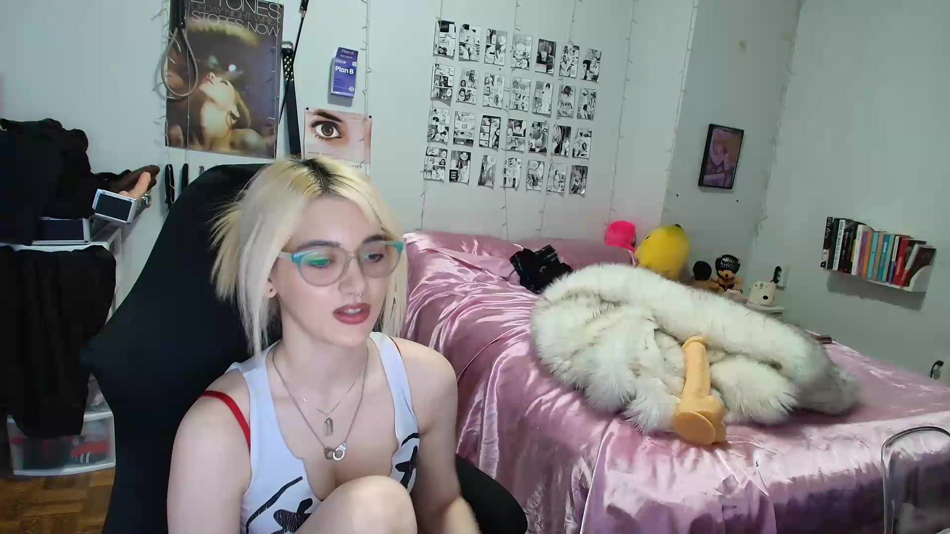 Gallery image thumbnail from AnnaTame's myfreecams stream on, 09/02/2026, 09:51 image 14 of 20