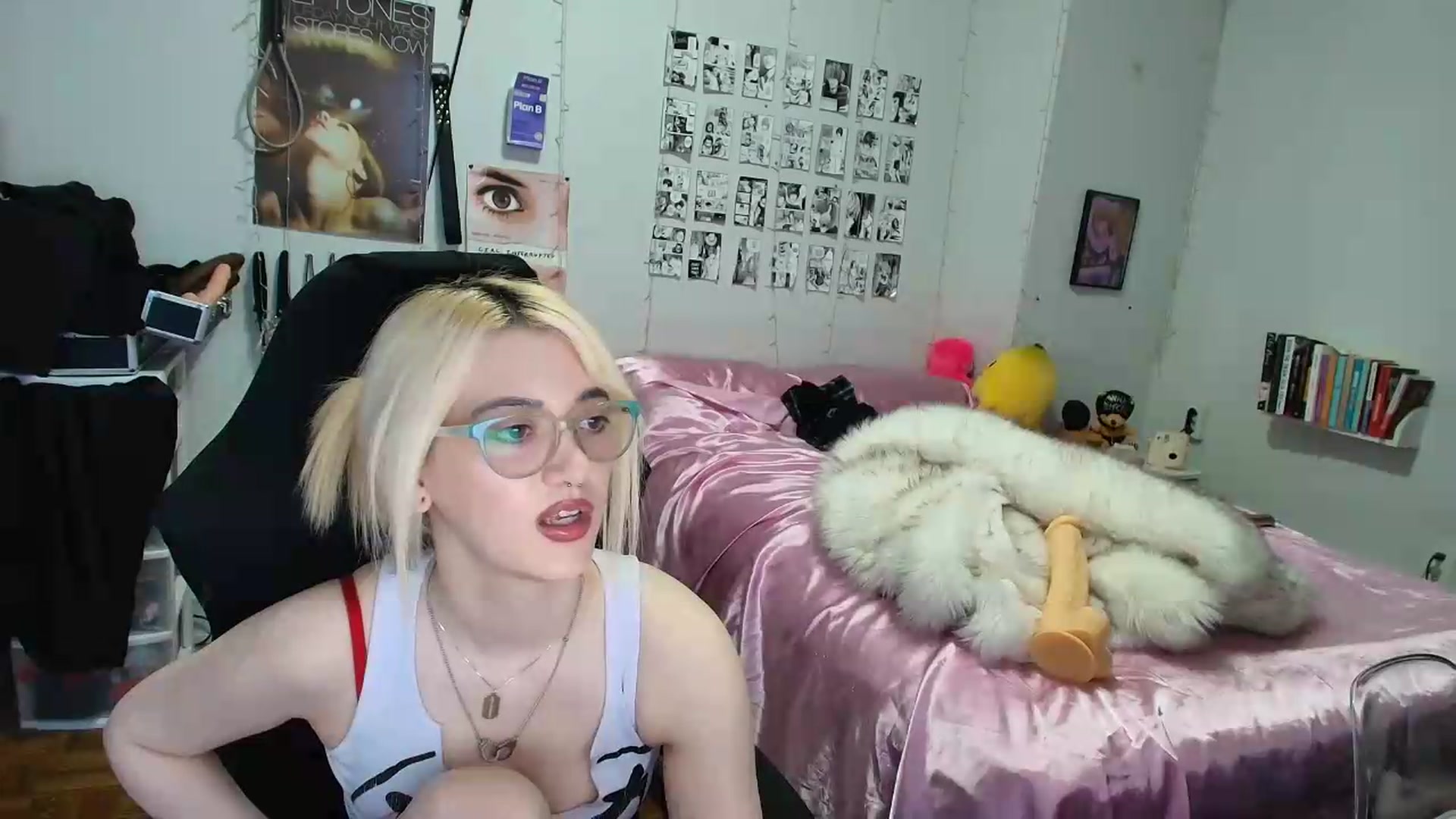 Gallery image thumbnail from AnnaTame's myfreecams stream on, 09/02/2026, 09:51 image 10 of 20