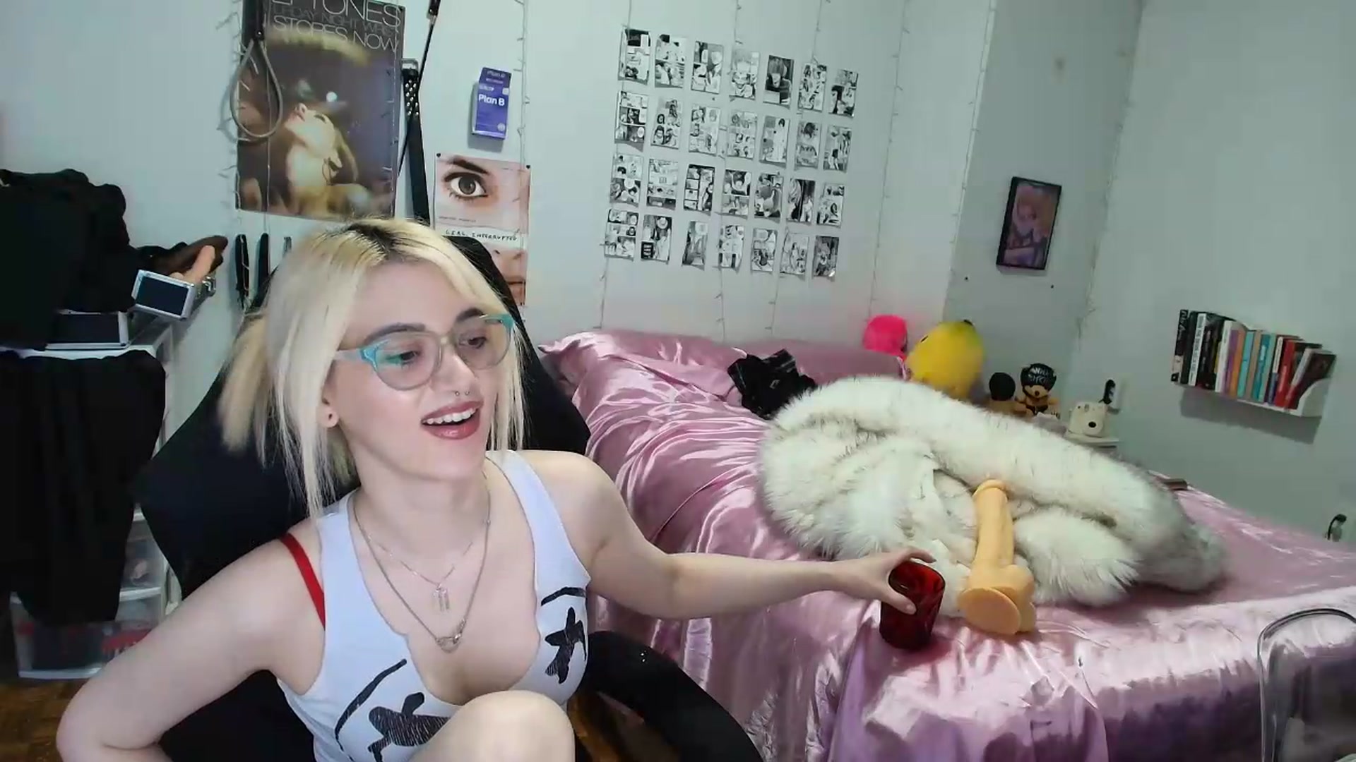 Gallery image thumbnail from AnnaTame's myfreecams stream on, 09/02/2026, 09:51 image 12 of 20