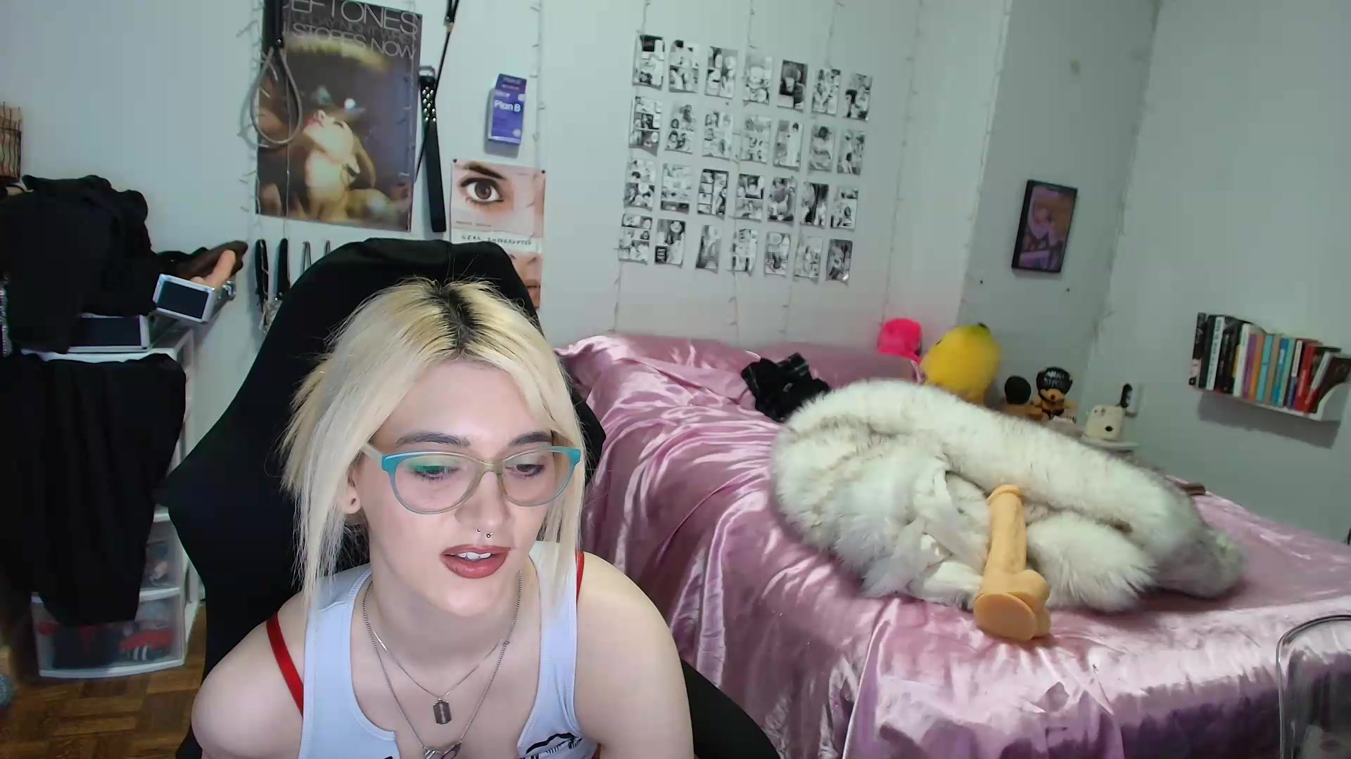 Gallery image thumbnail from AnnaTame's myfreecams stream on, 09/02/2026, 09:51 image 20 of 20
