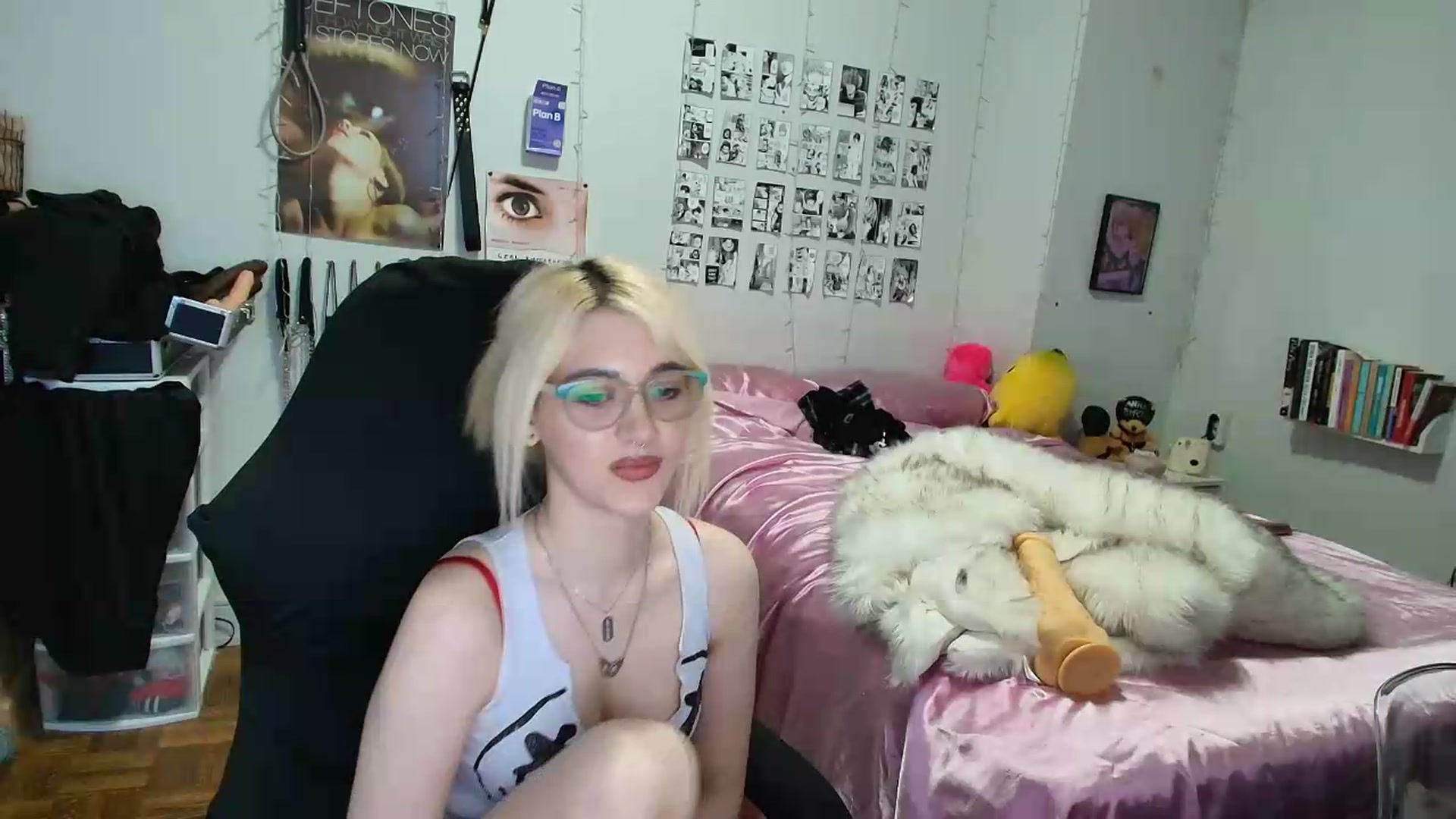 Gallery image thumbnail from AnnaTame's myfreecams stream on, 09/02/2026, 11:18 image 10 of 20