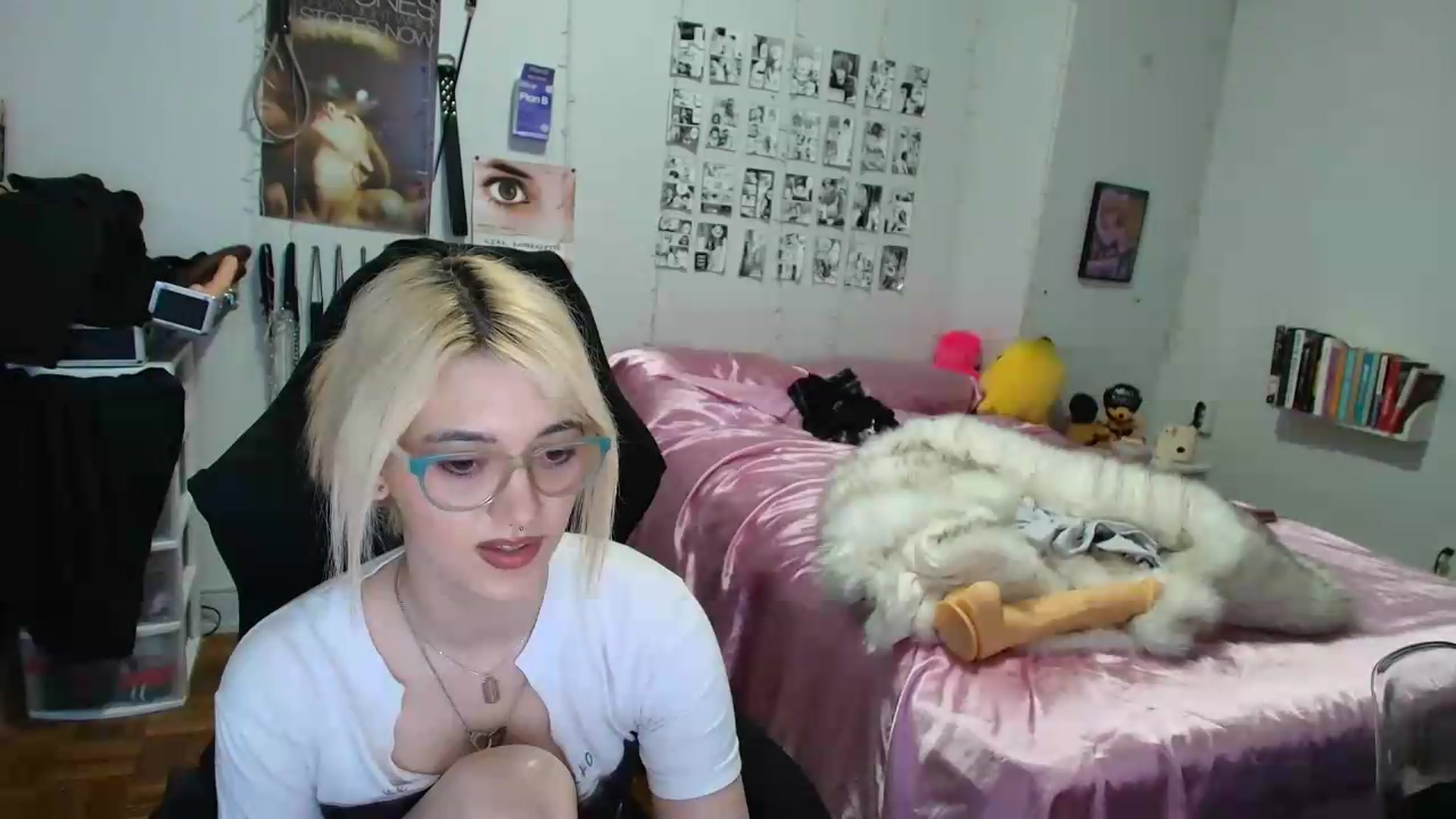 Gallery image thumbnail from AnnaTame's myfreecams stream on, 09/02/2026, 11:18 image 15 of 20