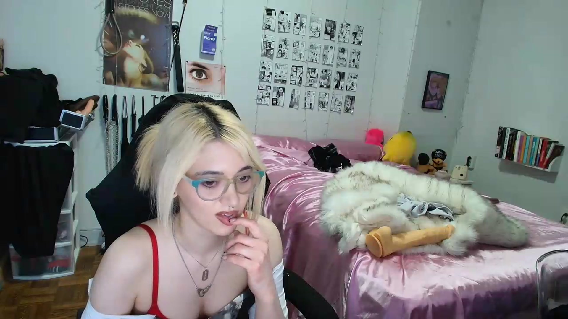 Gallery image thumbnail from AnnaTame's myfreecams stream on, 09/02/2026, 11:18 image 18 of 20