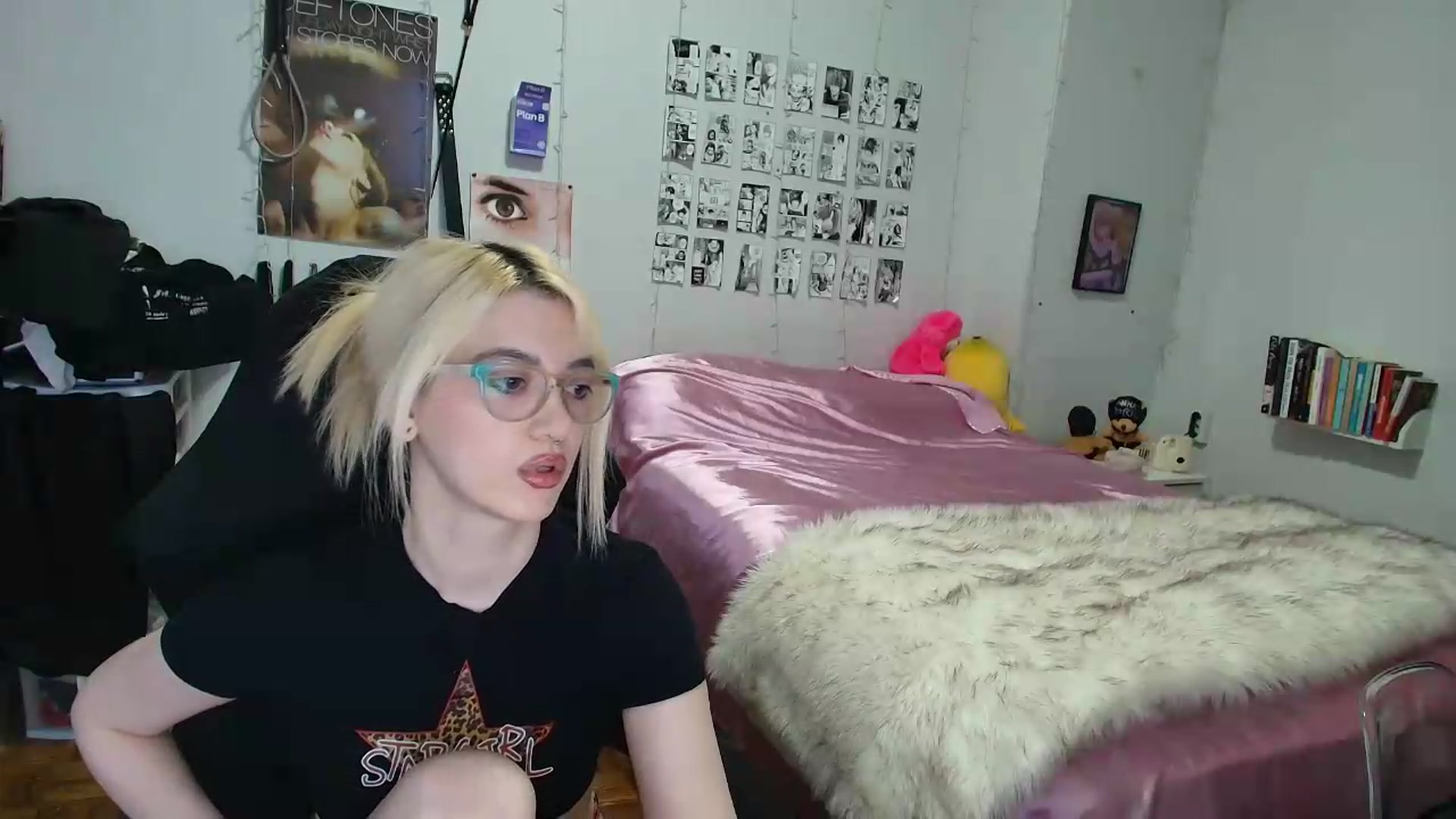 Gallery image thumbnail from AnnaTame's myfreecams stream on, 09/04/2026, 06:26 image 9 of 20