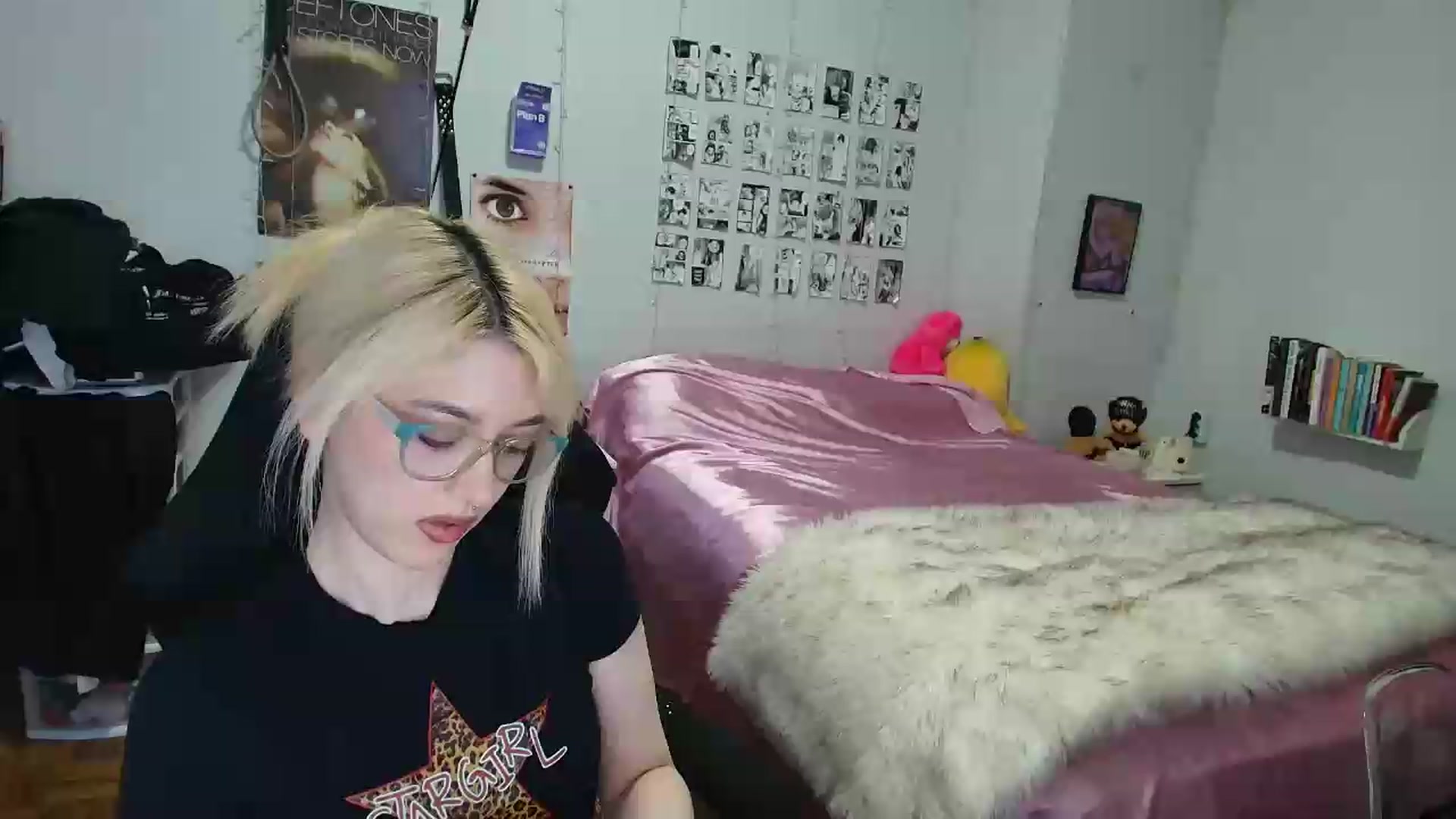 Gallery image thumbnail from AnnaTame's myfreecams stream on, 09/04/2026, 06:26 image 18 of 20