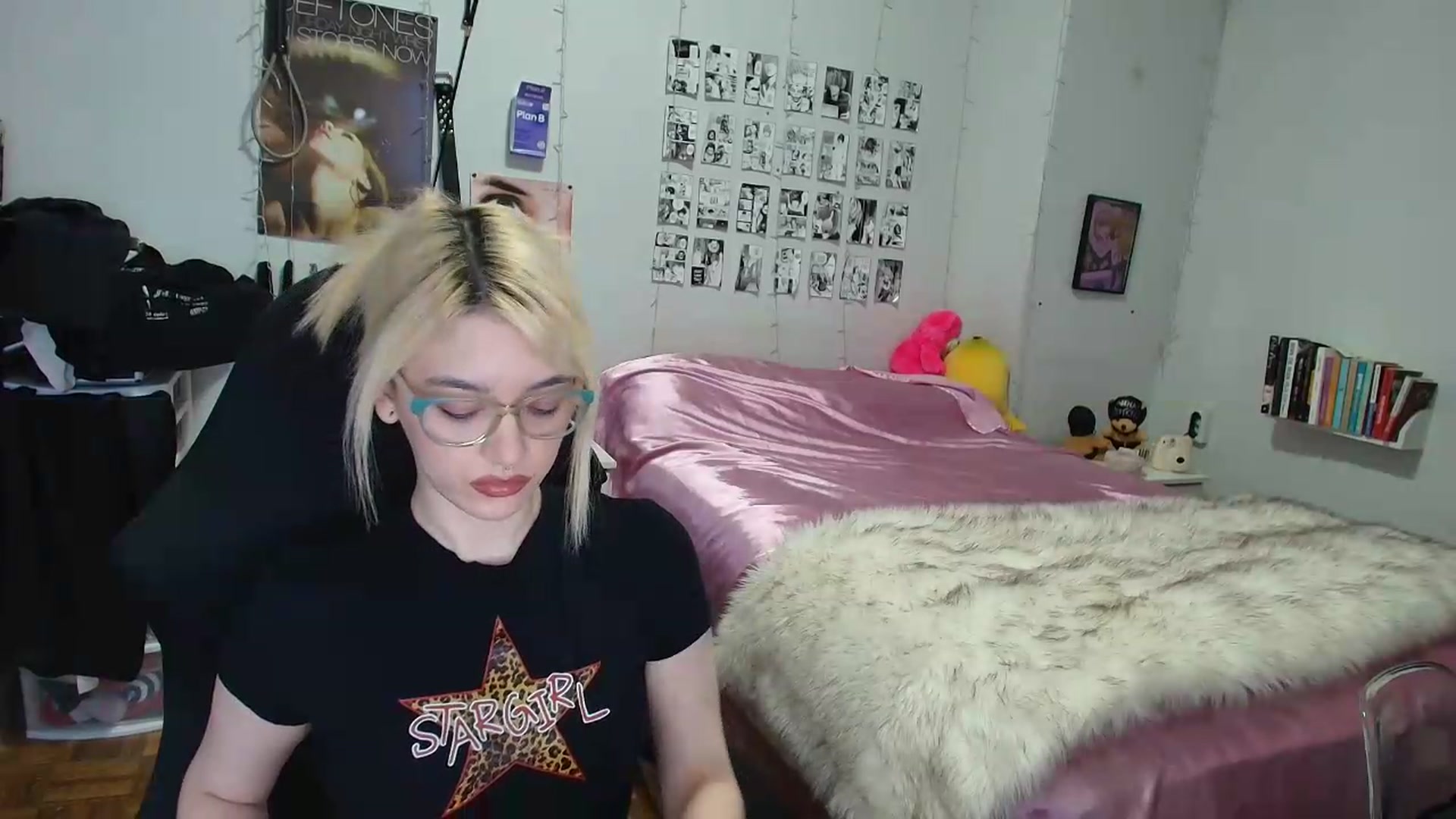 Gallery image thumbnail from AnnaTame's myfreecams stream on, 09/04/2026, 06:26 image 2 of 20