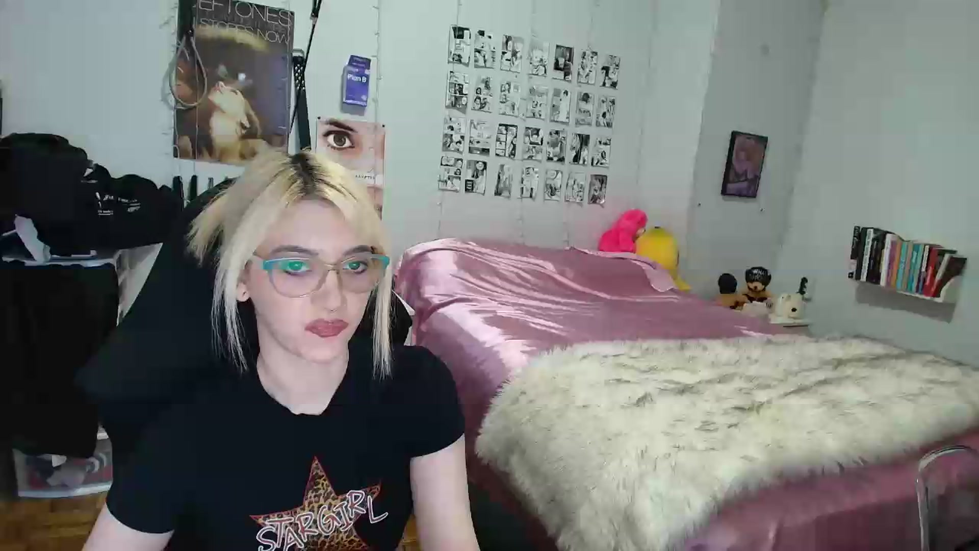 Gallery image thumbnail from AnnaTame's myfreecams stream on, 09/04/2026, 06:26 image 16 of 20