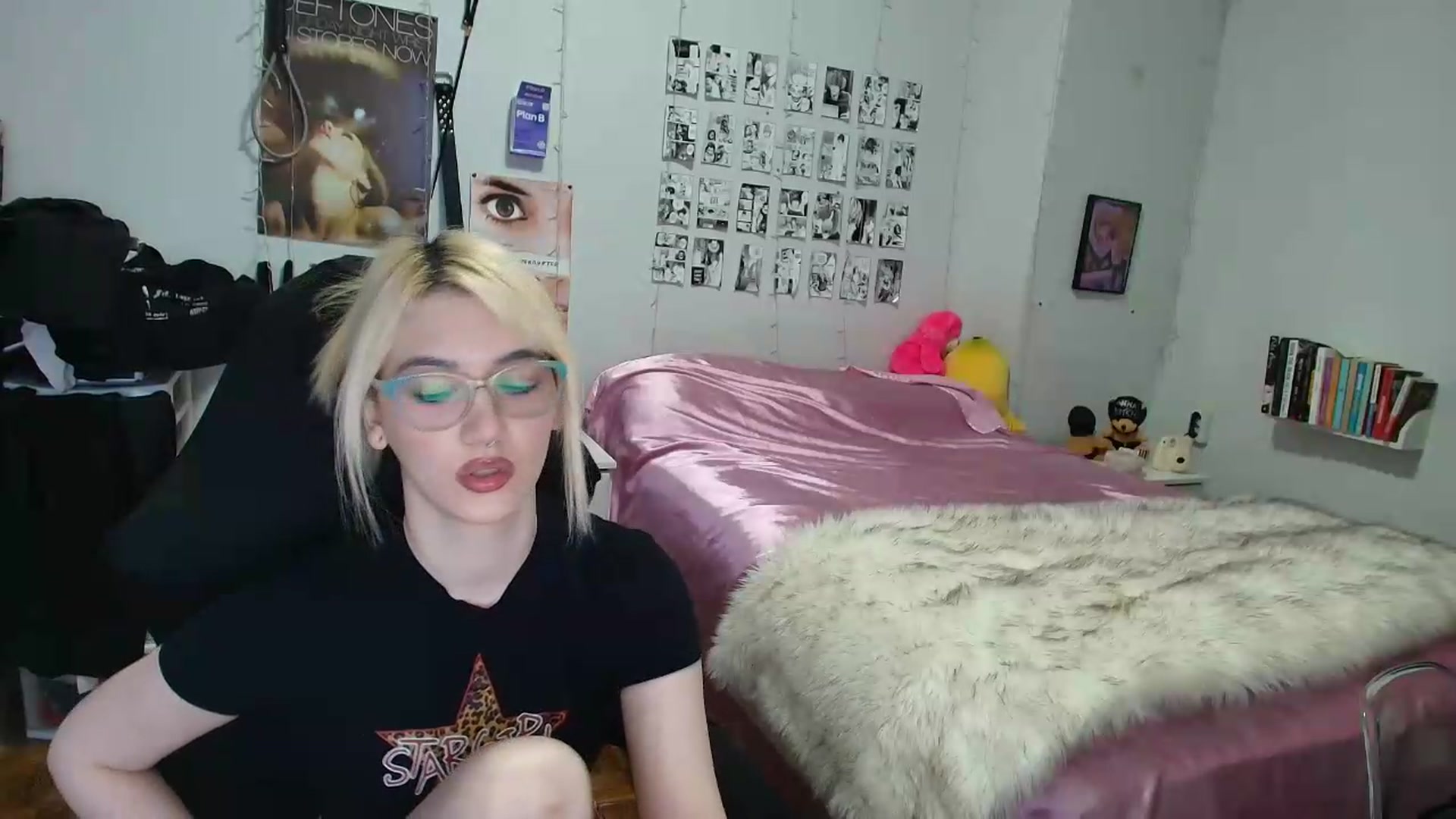 Gallery image thumbnail from AnnaTame's myfreecams stream on, 09/04/2026, 06:26 image 10 of 20
